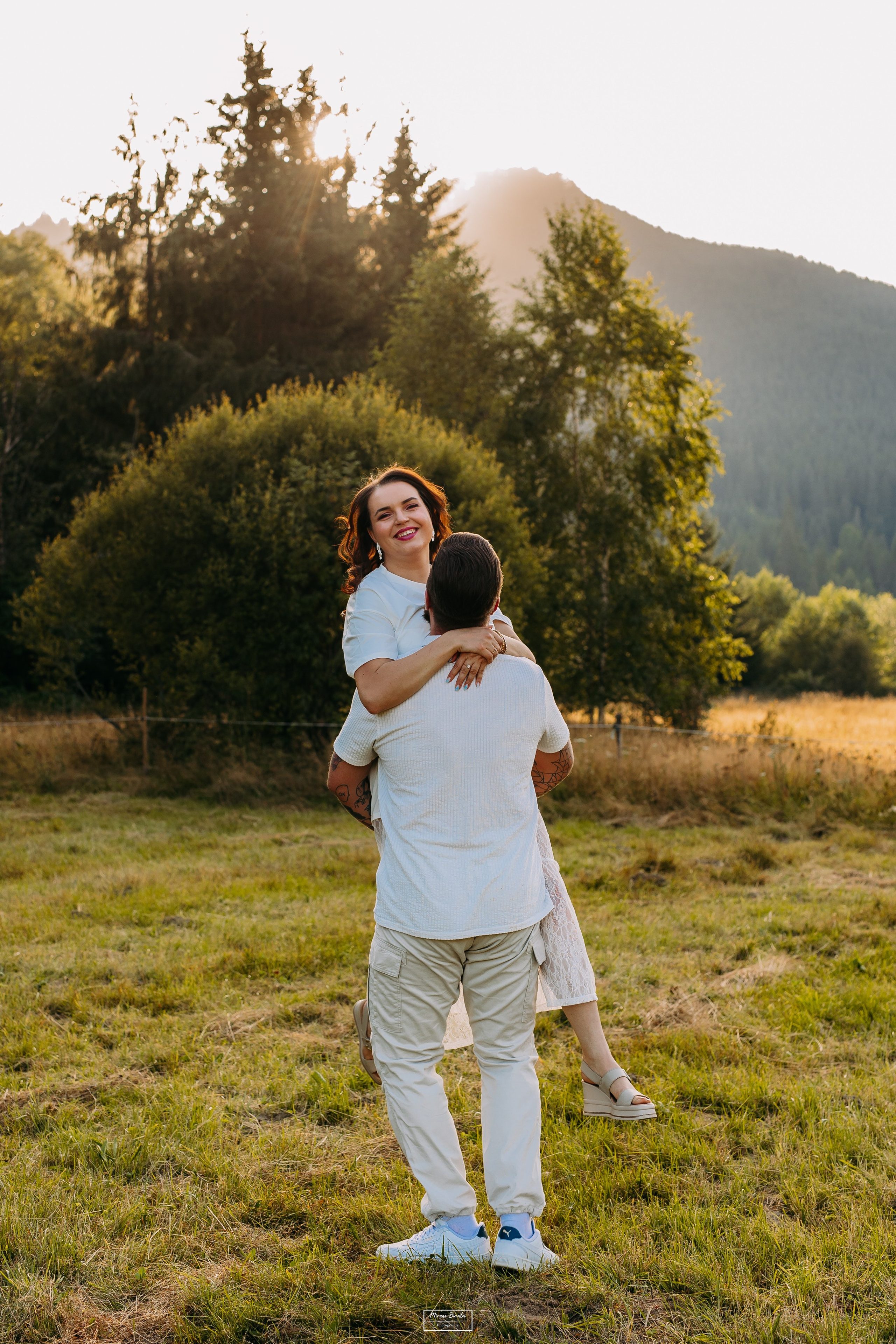 Save the Date-Roxana & Mihai. Acasa