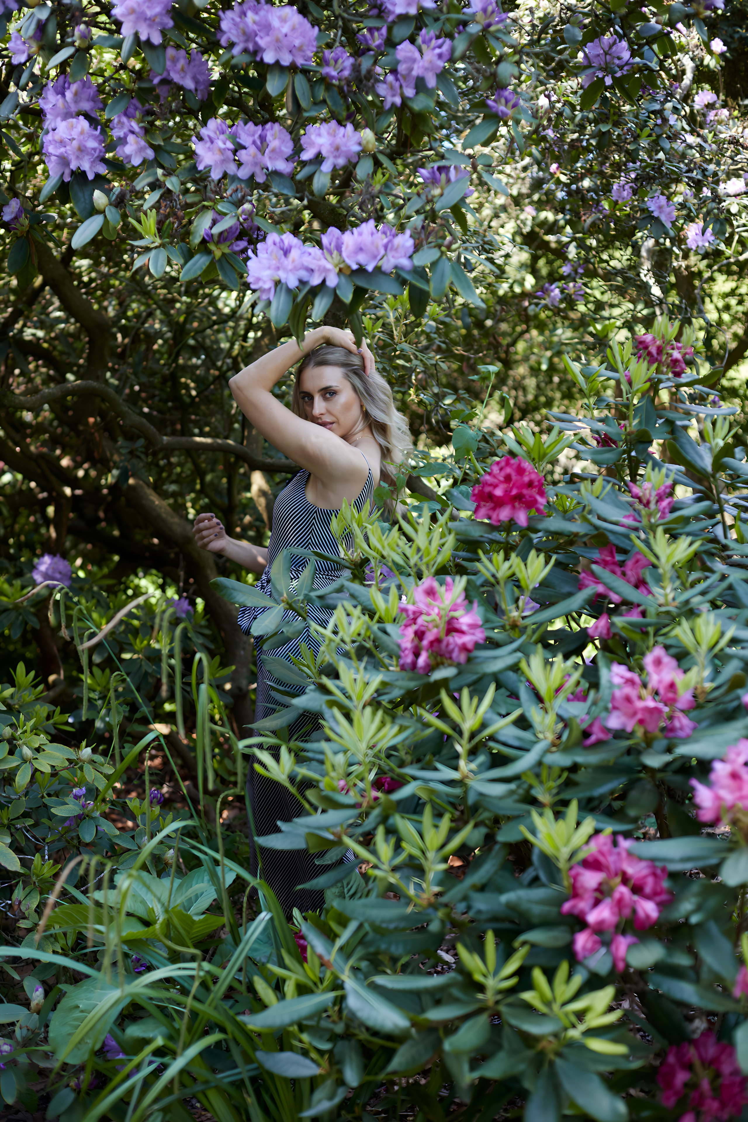 Viktorija im Garten. PHOTOgrapher Germany MARBURG