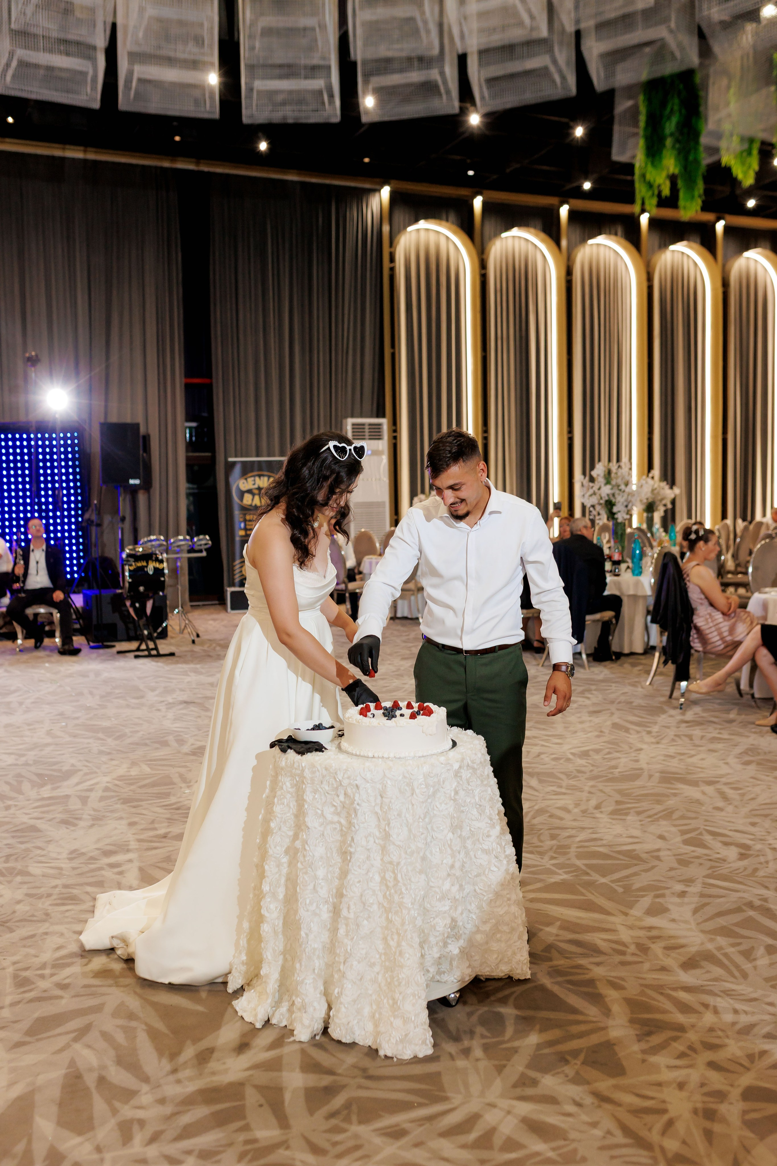 Nunta Nicoleta & Răzvan | Fotografie & Videografie Profesională. Servicii foto-video profesionale, pentru momente de neuitat