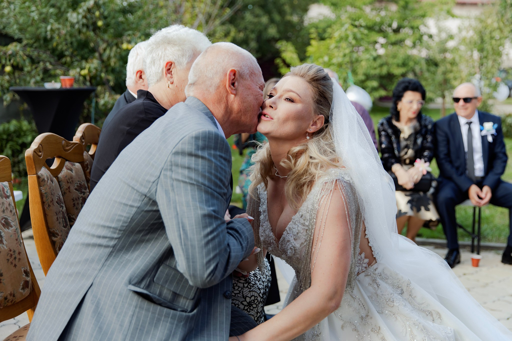 Mihai & Oana. Servicii foto-video profesionale, pentru momente de neuitat