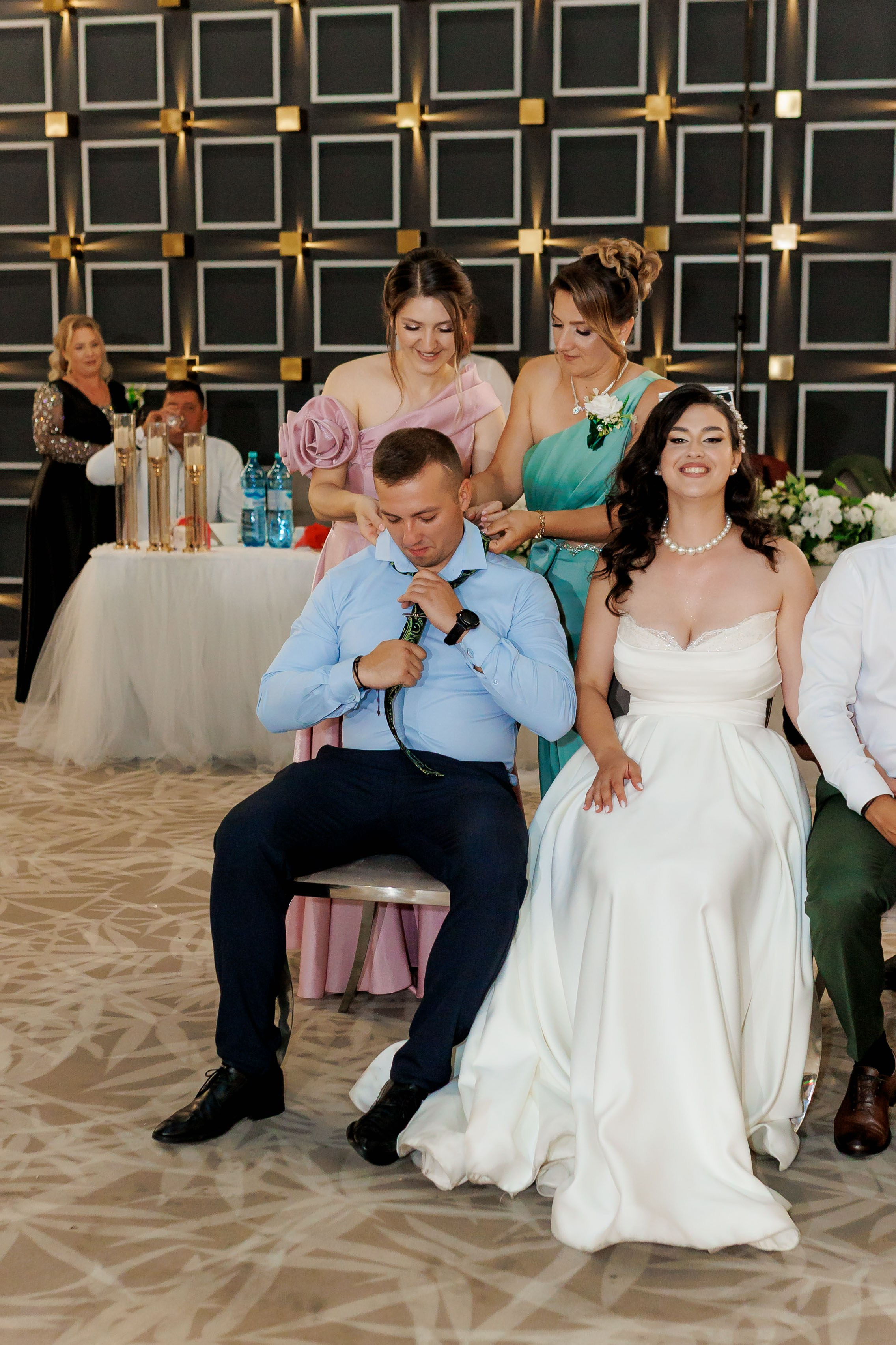 Nunta Nicoleta & Răzvan | Fotografie & Videografie Profesională. Servicii foto-video profesionale, pentru momente de neuitat