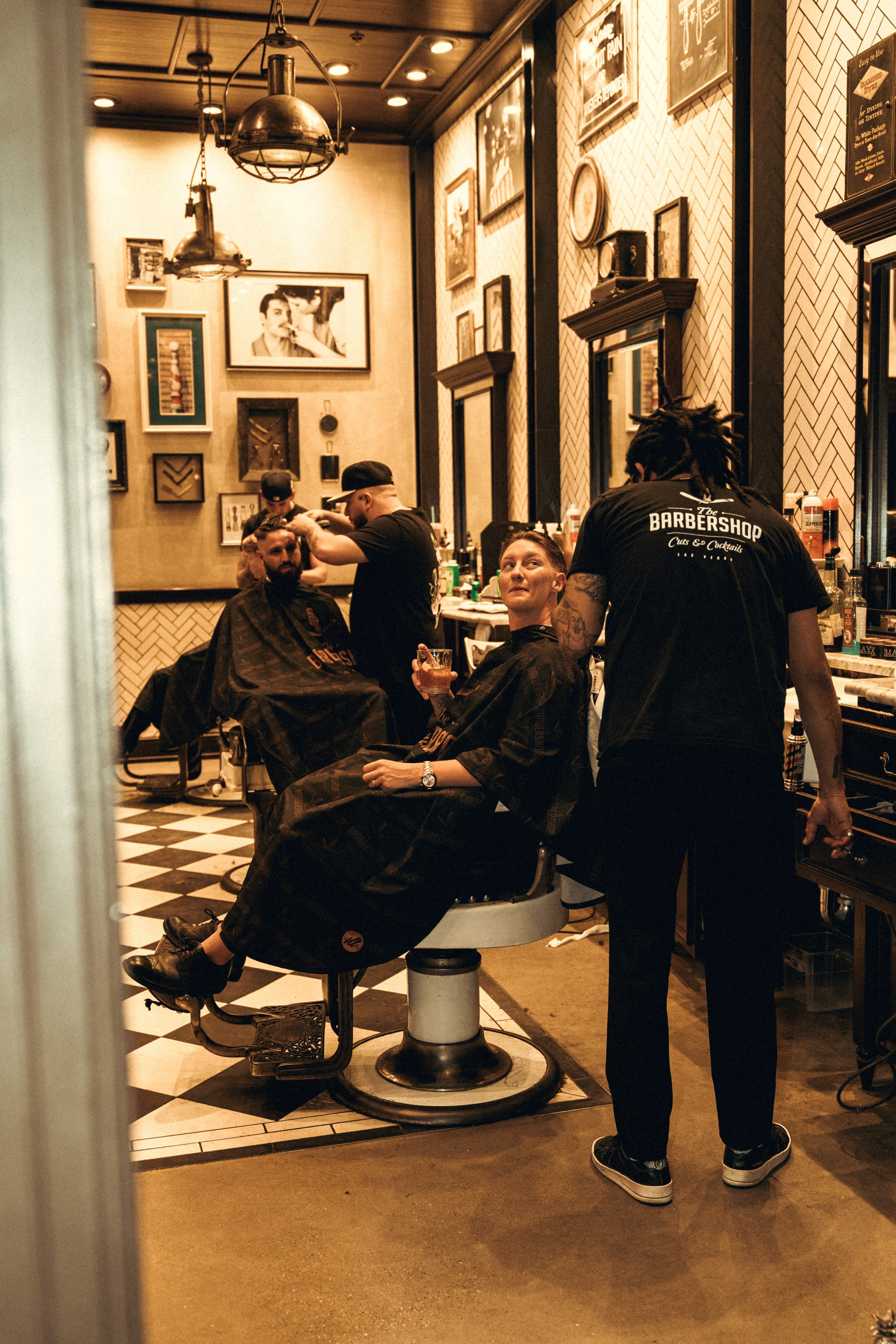 Christina’s bachelor party. Wedding & elopement photographer Viktoriya Kravtsov. Las Vegas