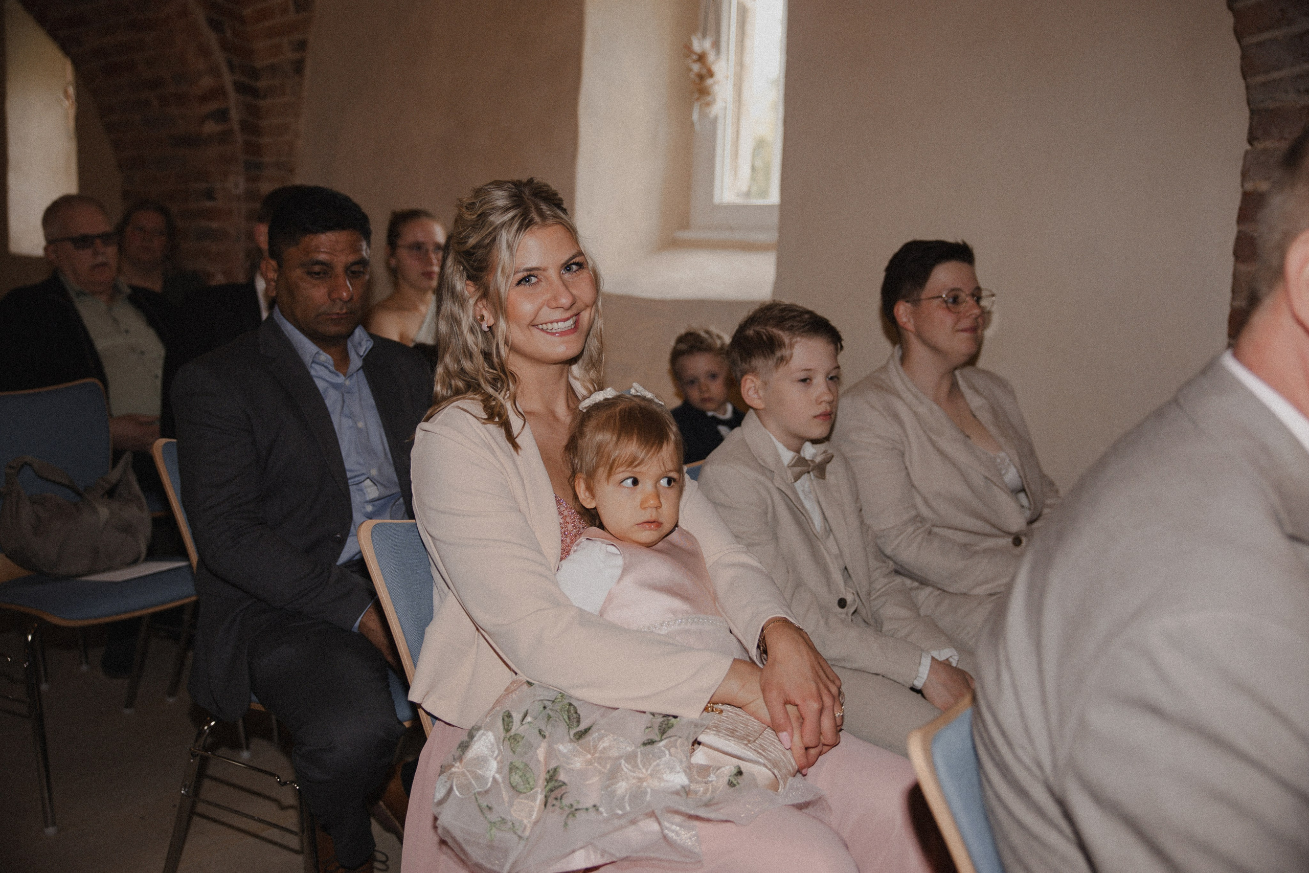Lorena & Jan l Schloss Sythen. Hochzeitsfotografin Bochum | Halyna Reiche Fotografie NRW
