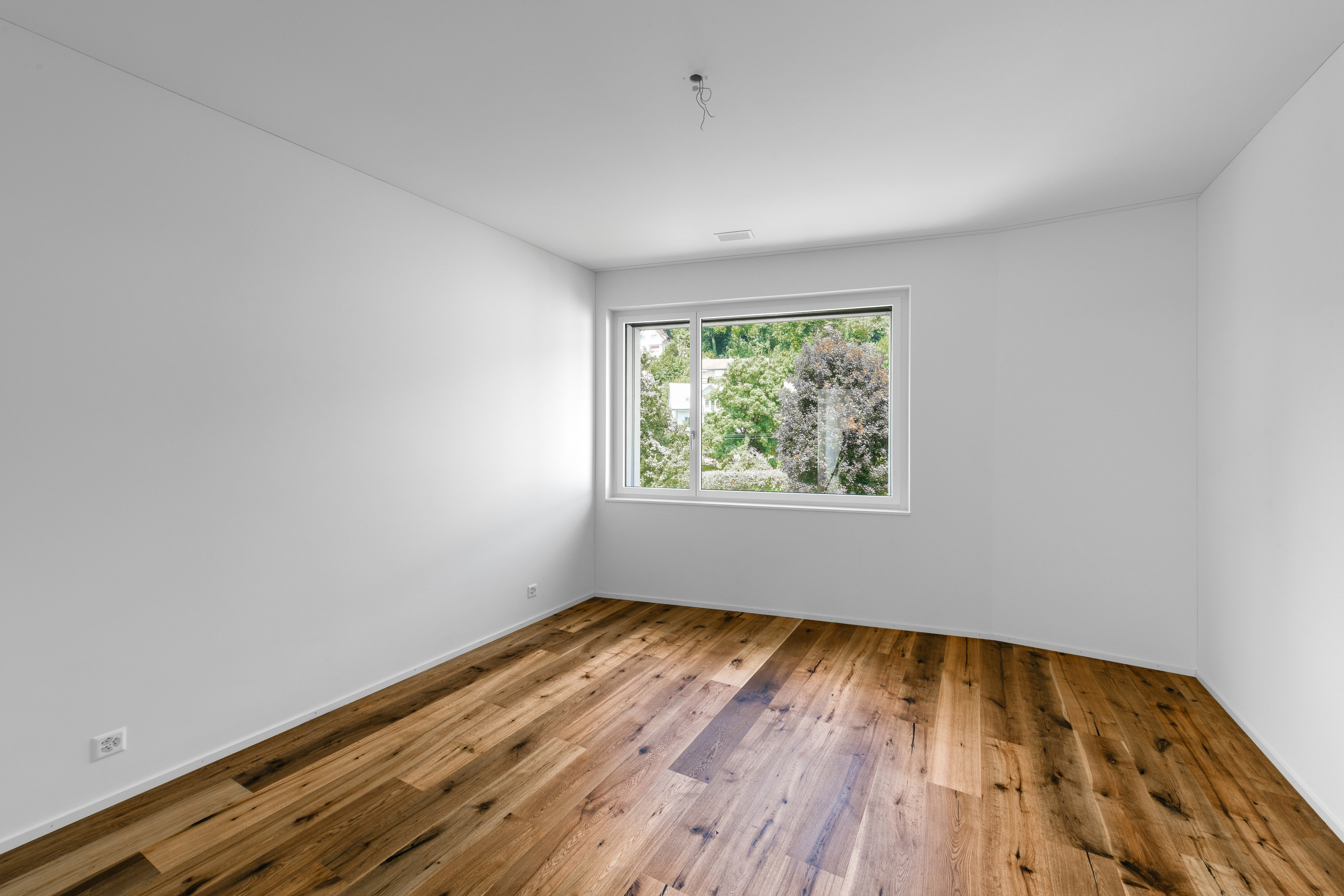 Wohnung, RIEDEN, AARGAU. Hallo! Ich bin Elena und arbeite als Immobilienfotografin