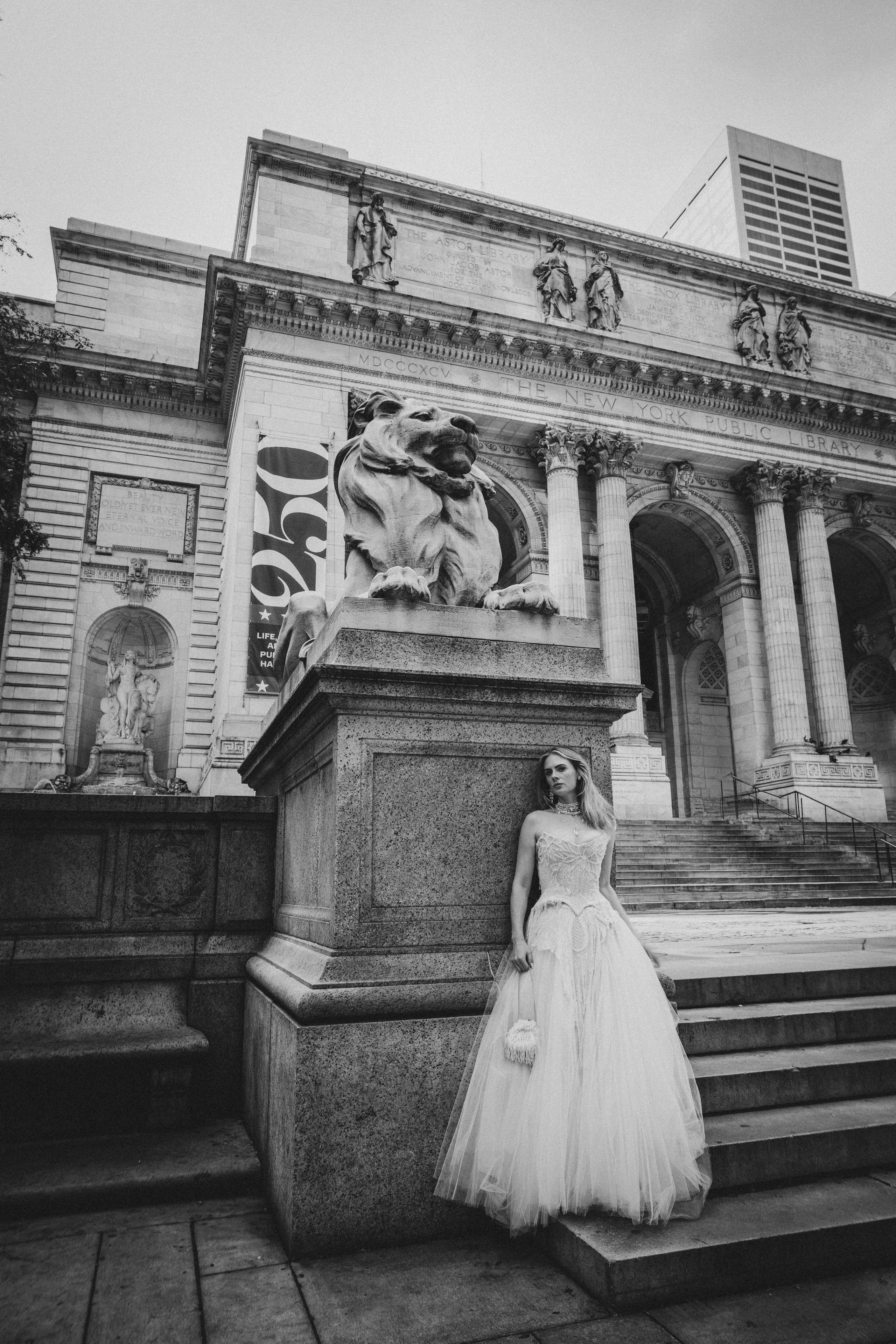 Anna as a bride. Portrait and wedding photographer in New York