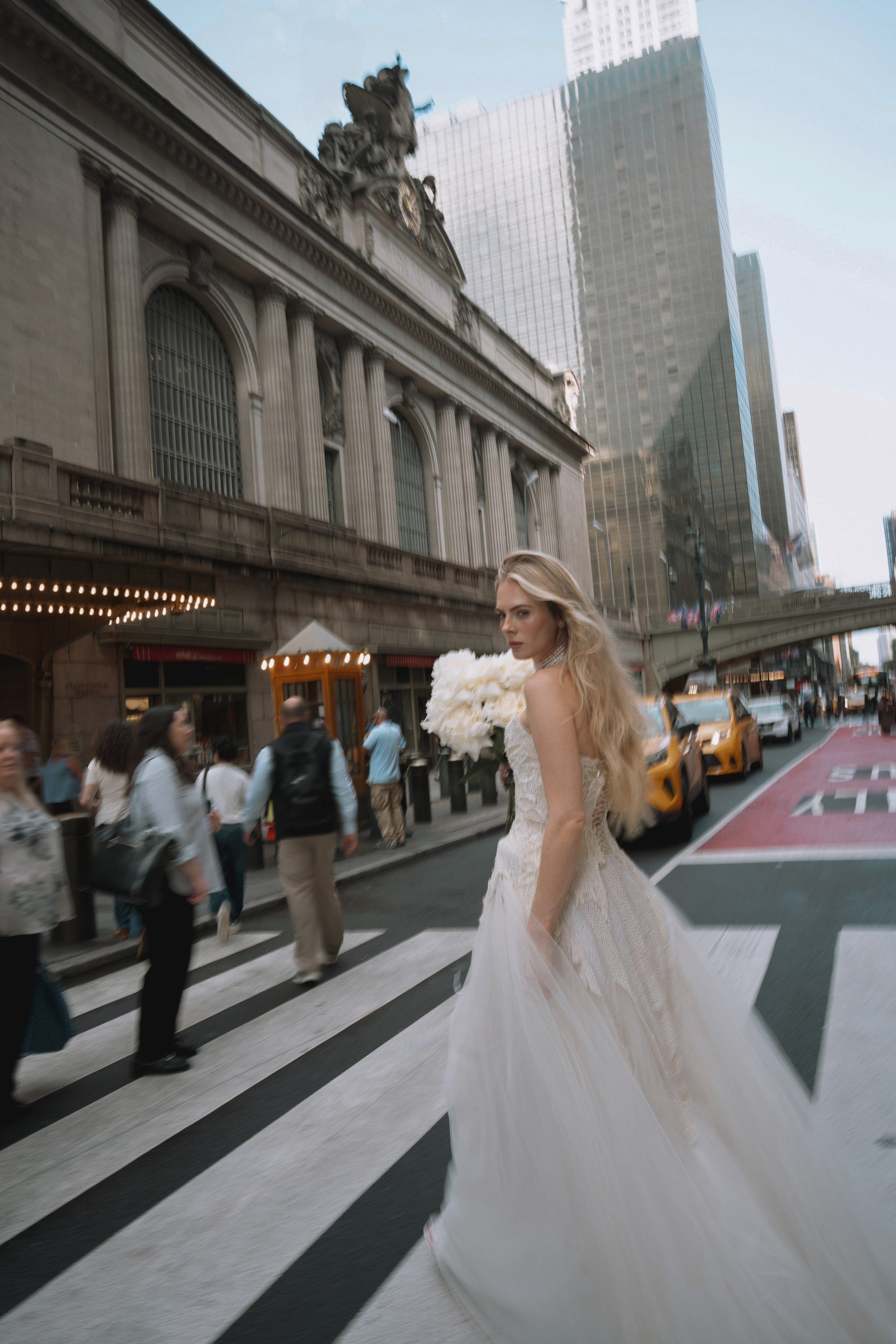Anna as a bride. Portrait and wedding photographer in New York