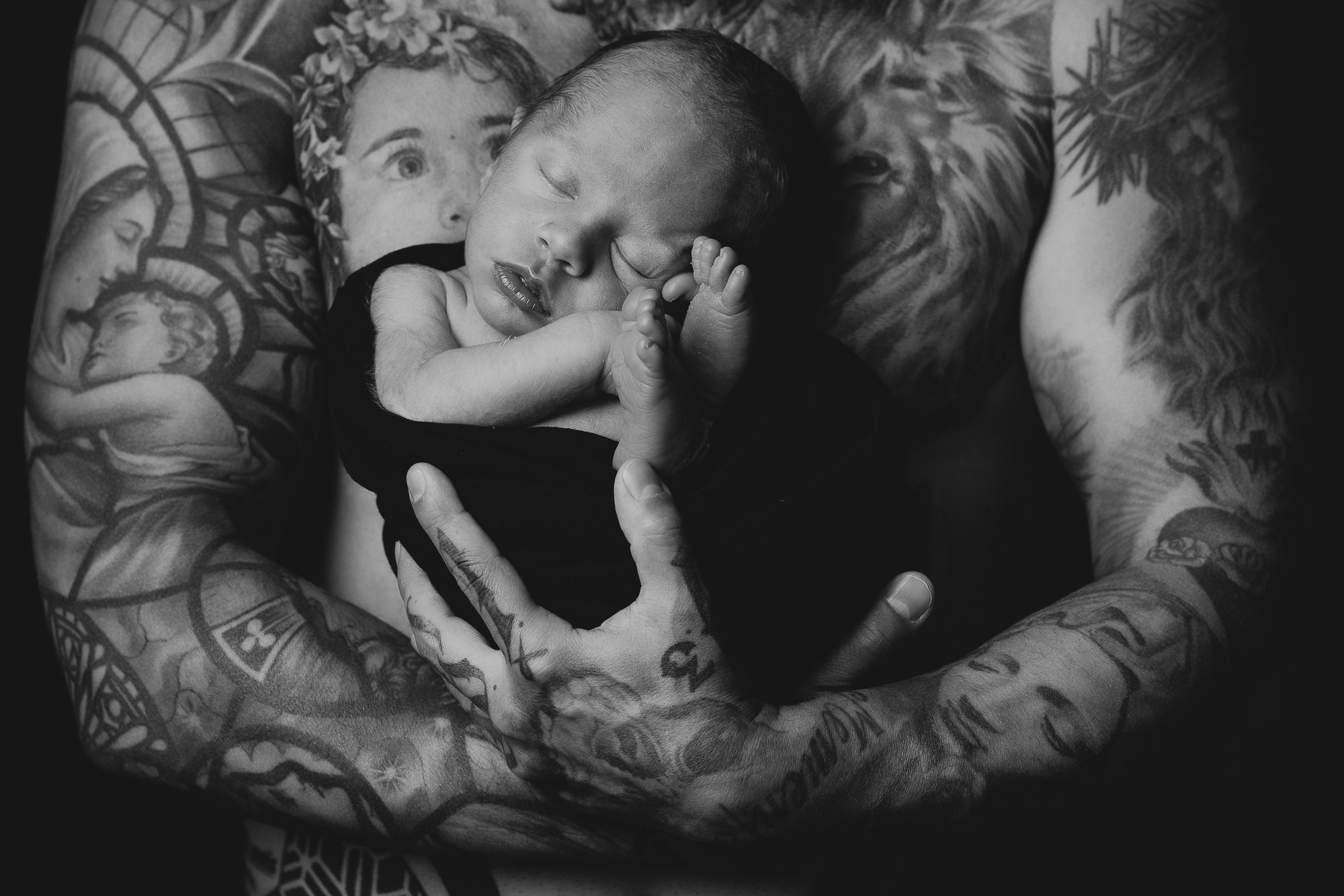 Newborn. Fotografo di famiglia, neonati, maternity, ritratti, matrimoni, cerimonie, Rimini