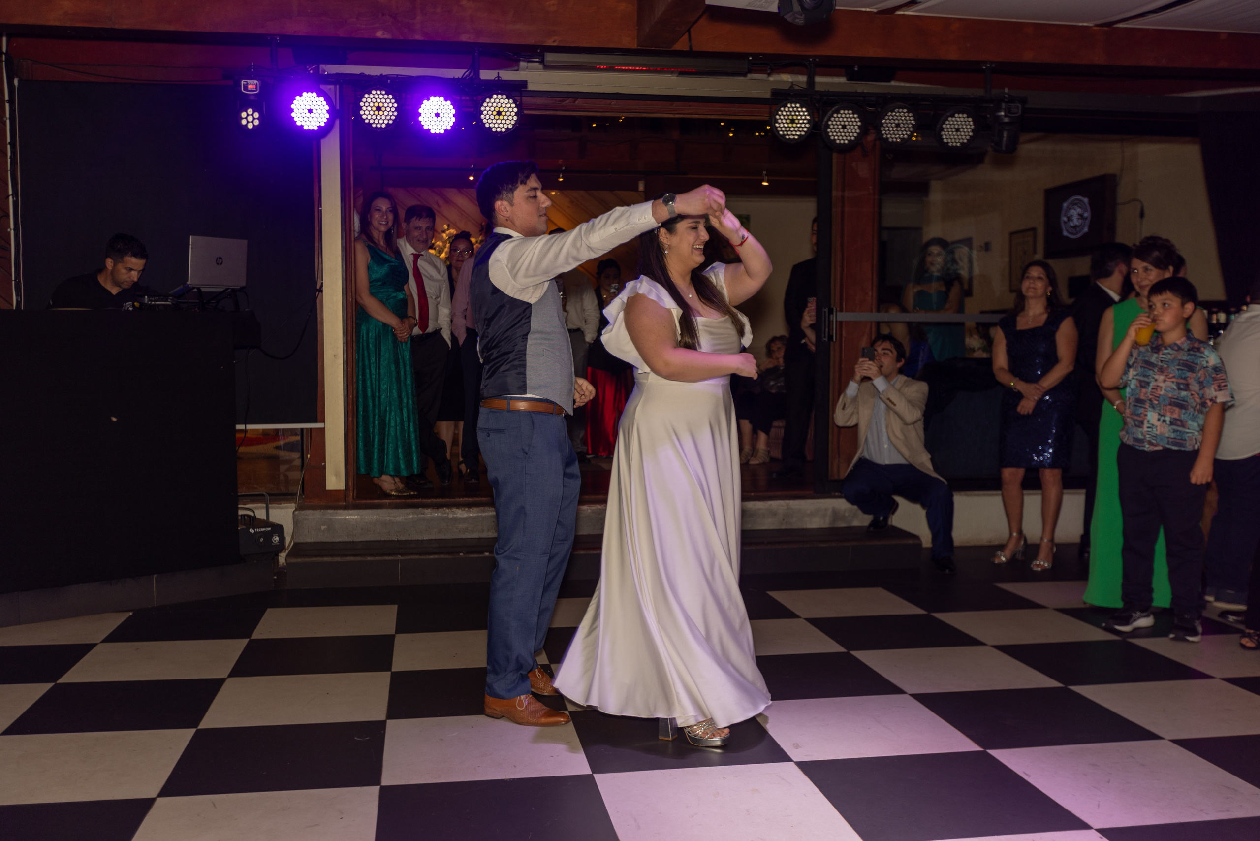 MaJosé y Oscar. Dinka & Emilio - El arte de preservar lo que no se repite