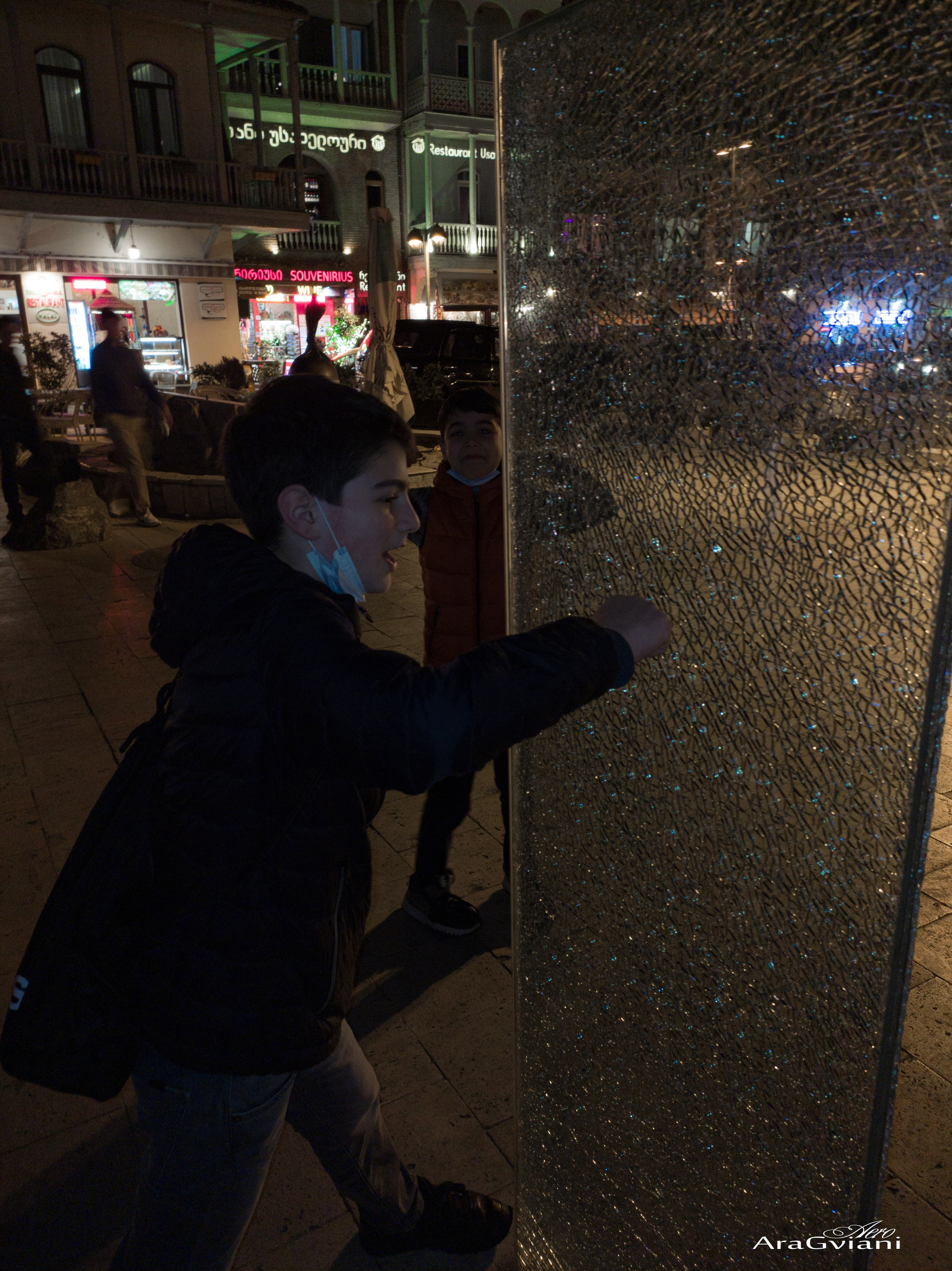 გასეირნება ძველ თბილისში. FramefreeMan