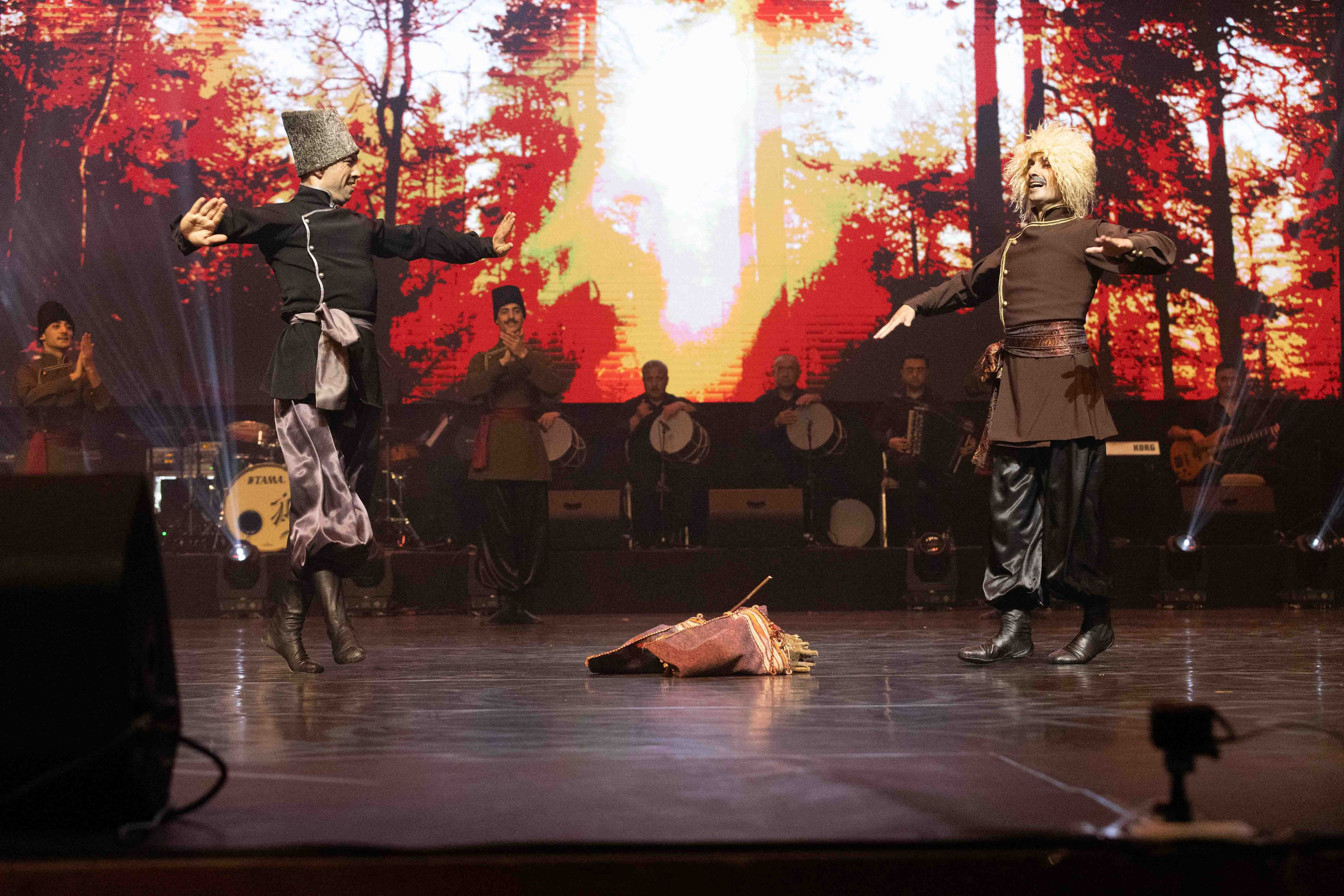 STATE DANCE ENSEMBLE. Wedding&Event photographer Ismail Rzayev in Baku