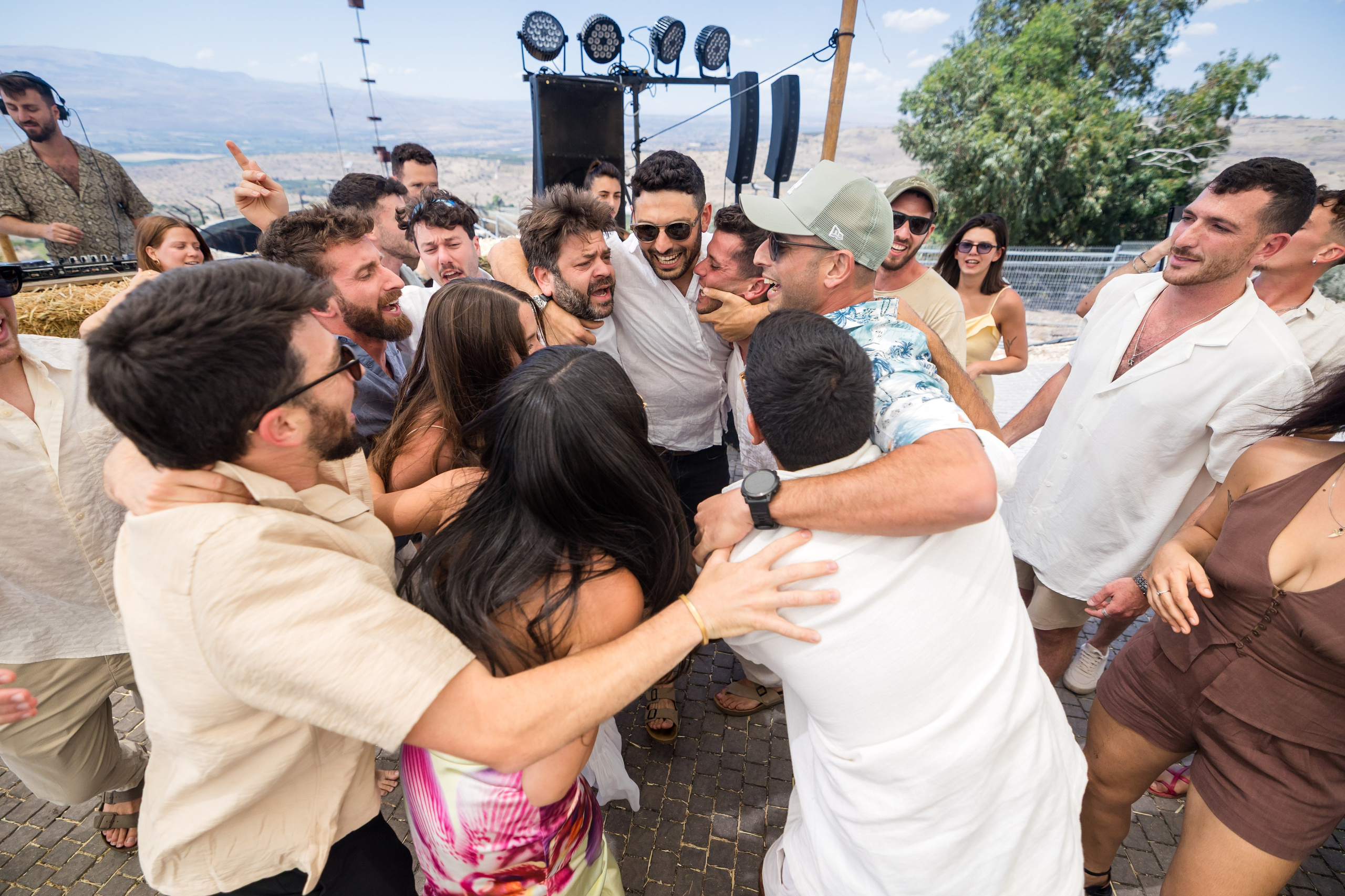 Omar & Nimrod. AMIR BUCHNIK PHOTOGRAPHER