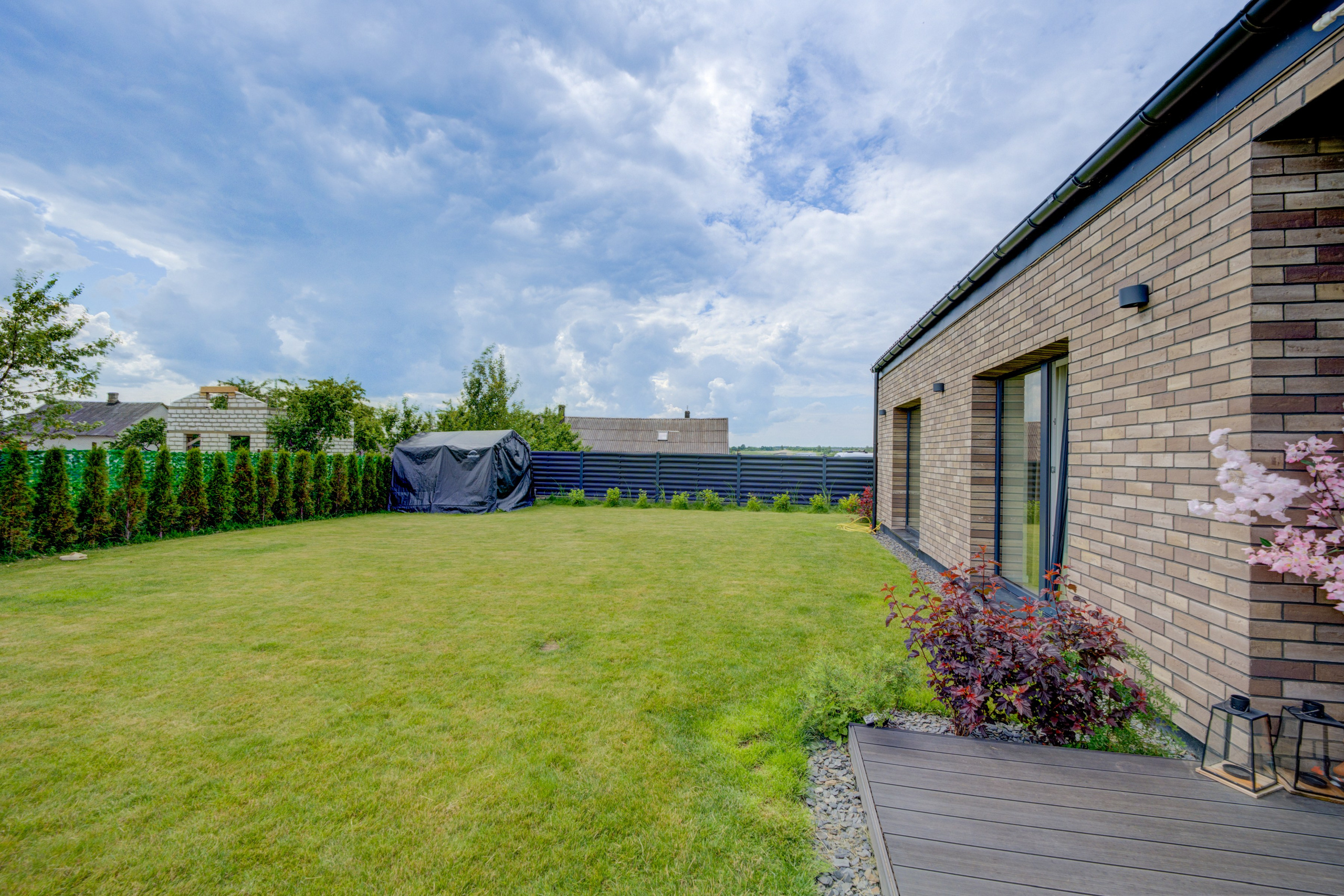 Lentvaris, gražus namas. Elina Sapiega fotografė Vilniuje