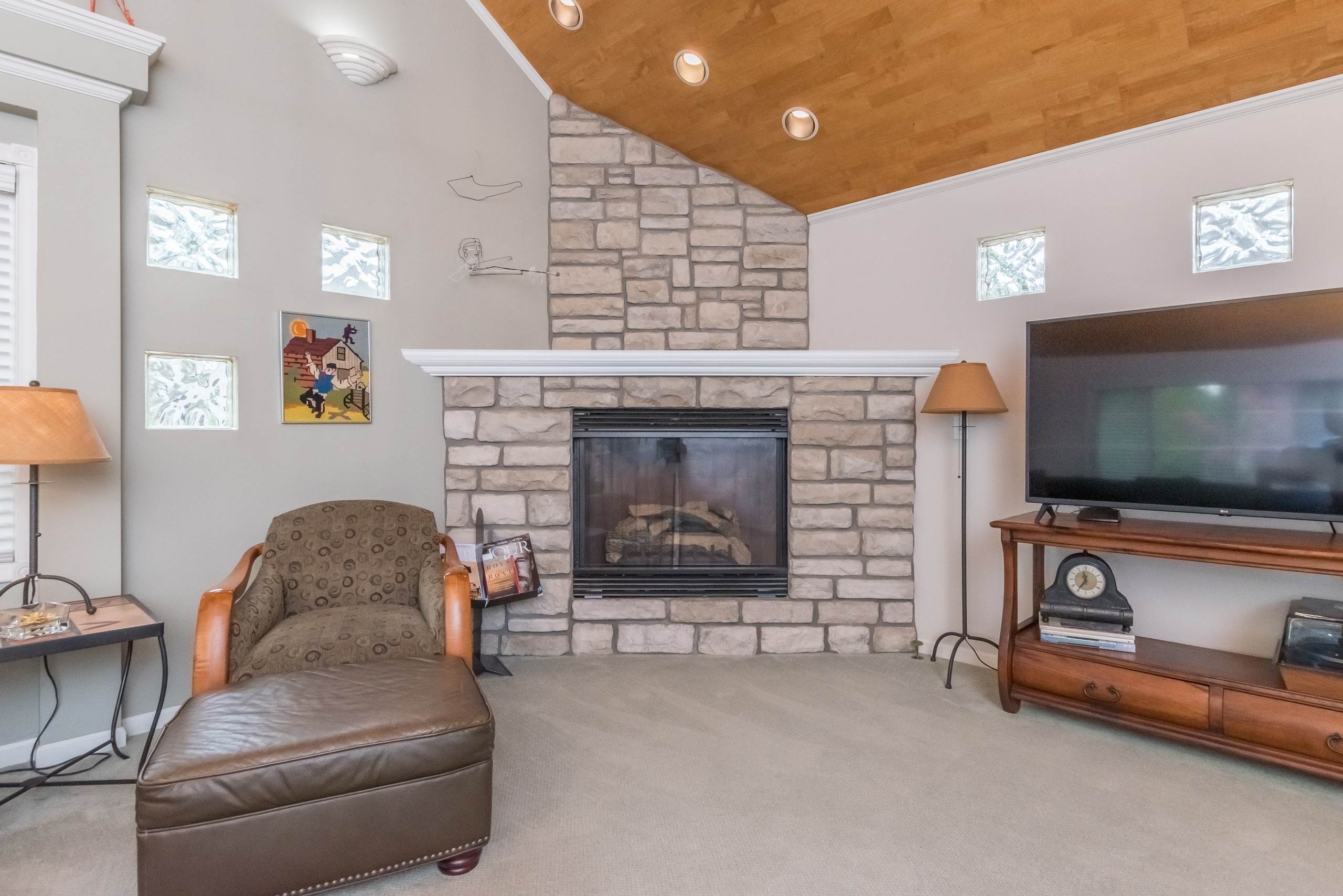 Real Estate. Pic-Cha Photography | Photographer & Media Content Creator | Metro Detroit Area, Michigan