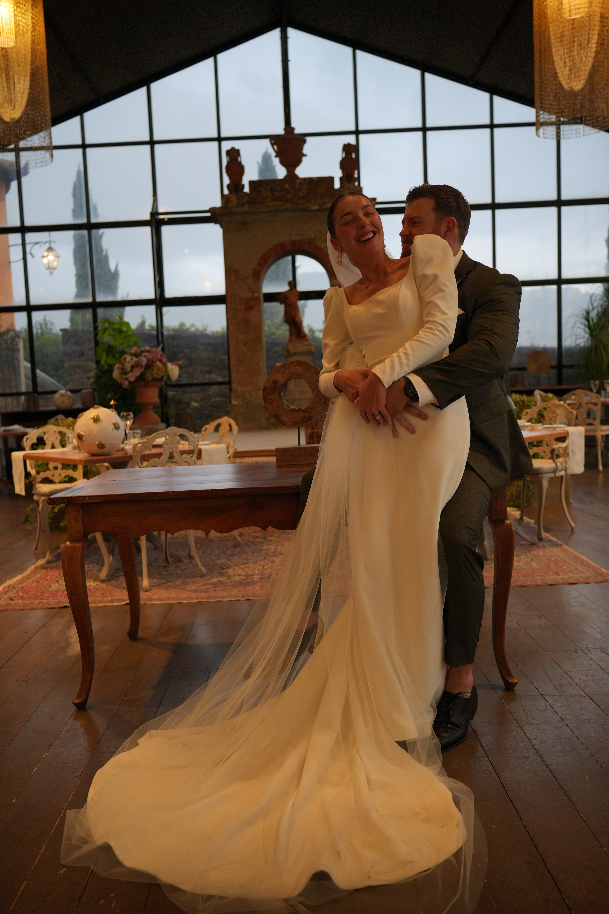 Elopment in Cortona. Villa Falconiere. Wedding Photographer in Italy