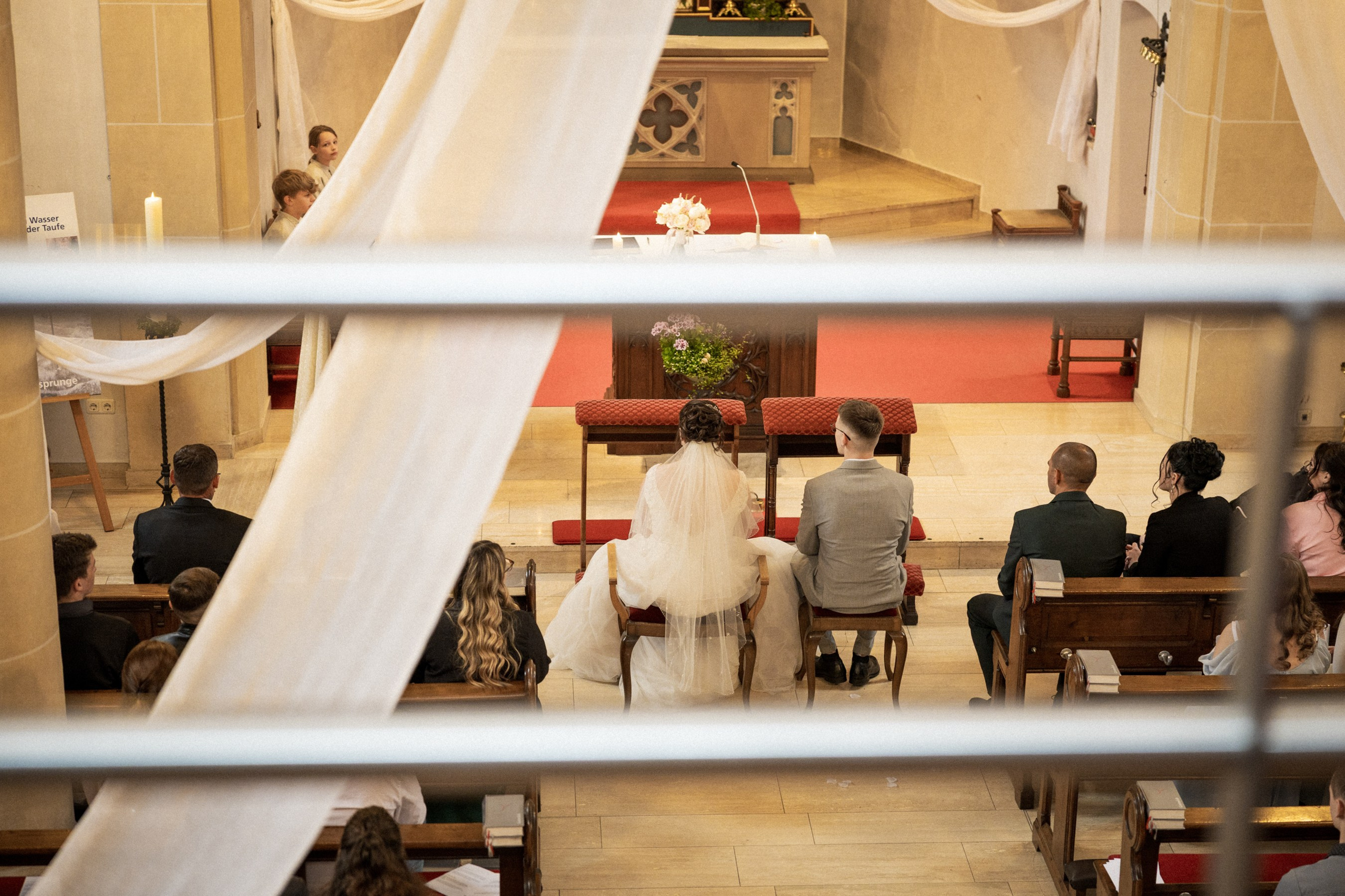 Kirchliche Trauung Salzkoten – Emotionale Hochzeitsfotos & Reportagen. Hochzeitsfotografin in Gütersloh | Authentische Hochzeitsreportagen | TK Photographie