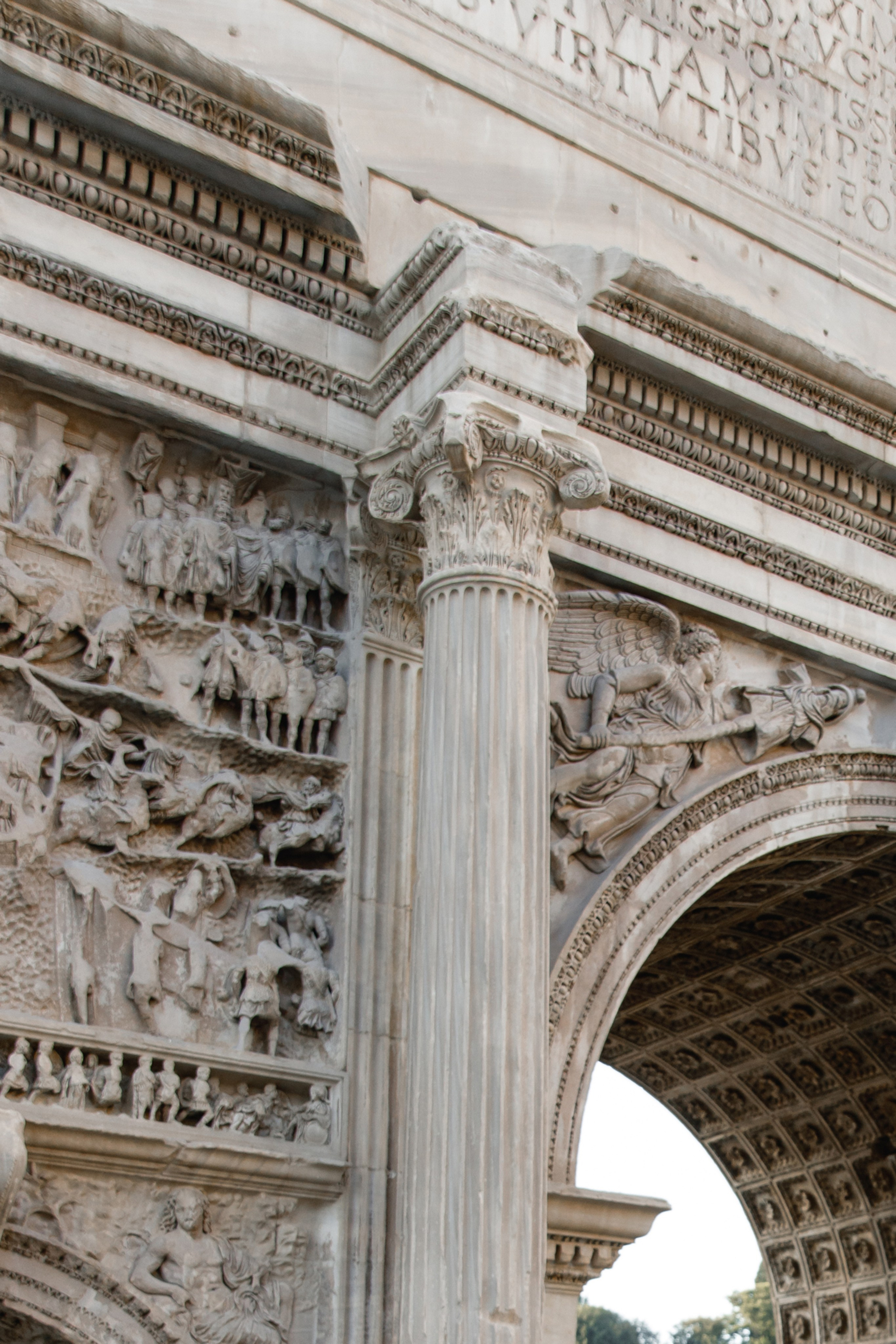 Elopement in Rome. Wedding Photographer Rome Tuscany Como Sicily Puglia Amalfy Italy- Oksana Savenchuk