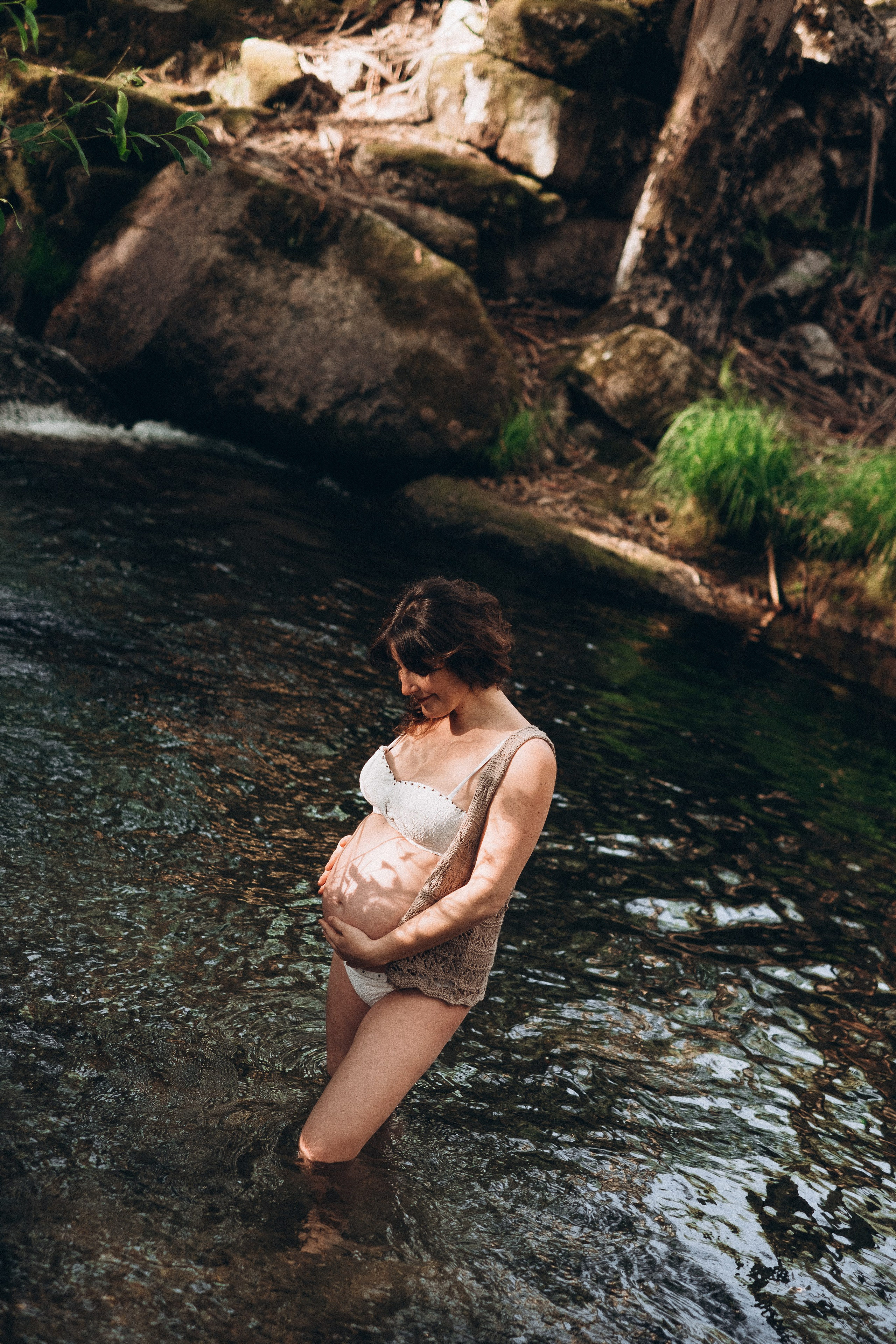 Maternity Photoshoot in Portugal — Artistic Pregnancy Session