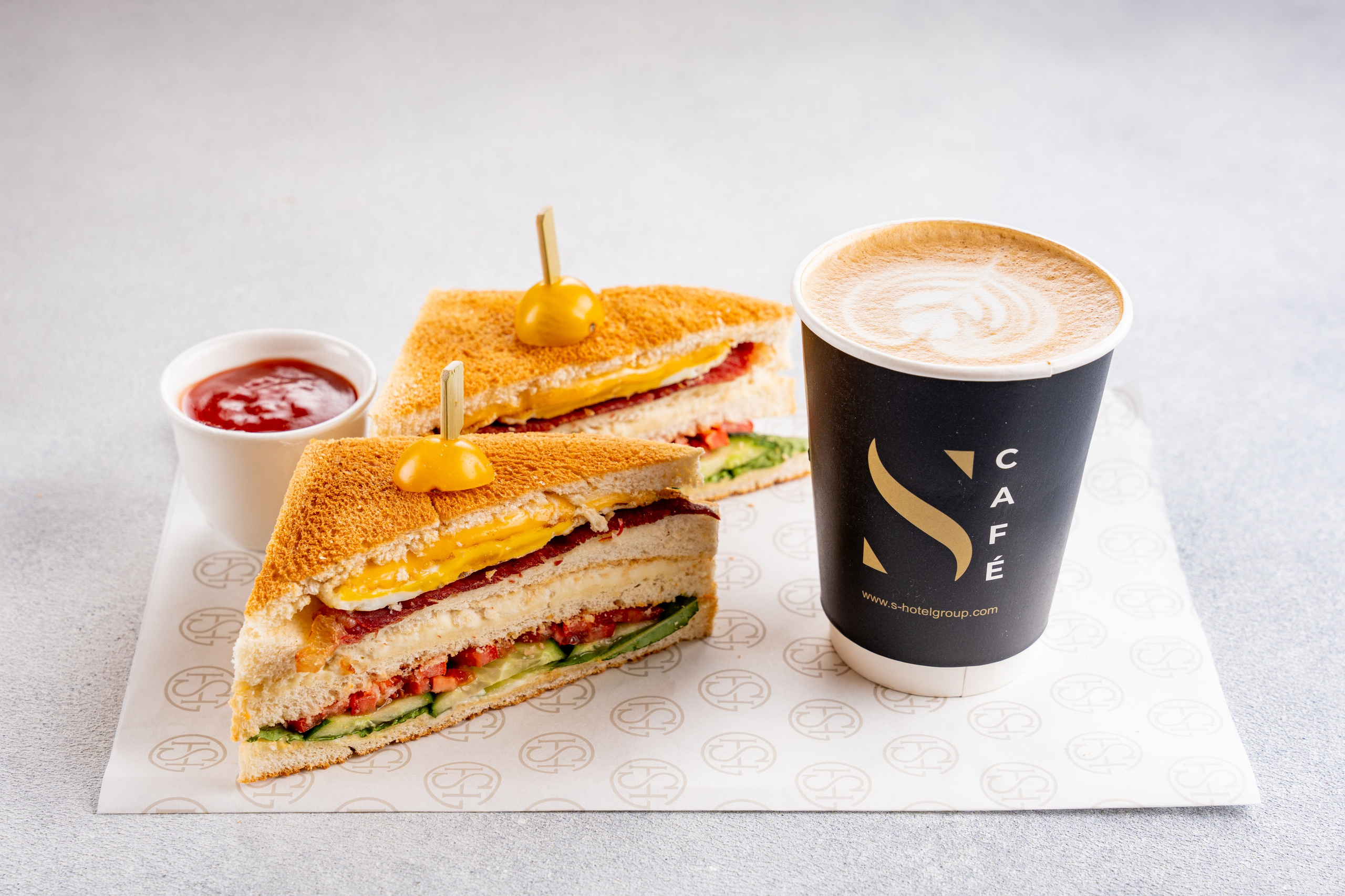 FOOD PHOTO. Photo and video production. Editing & retouching services. Training