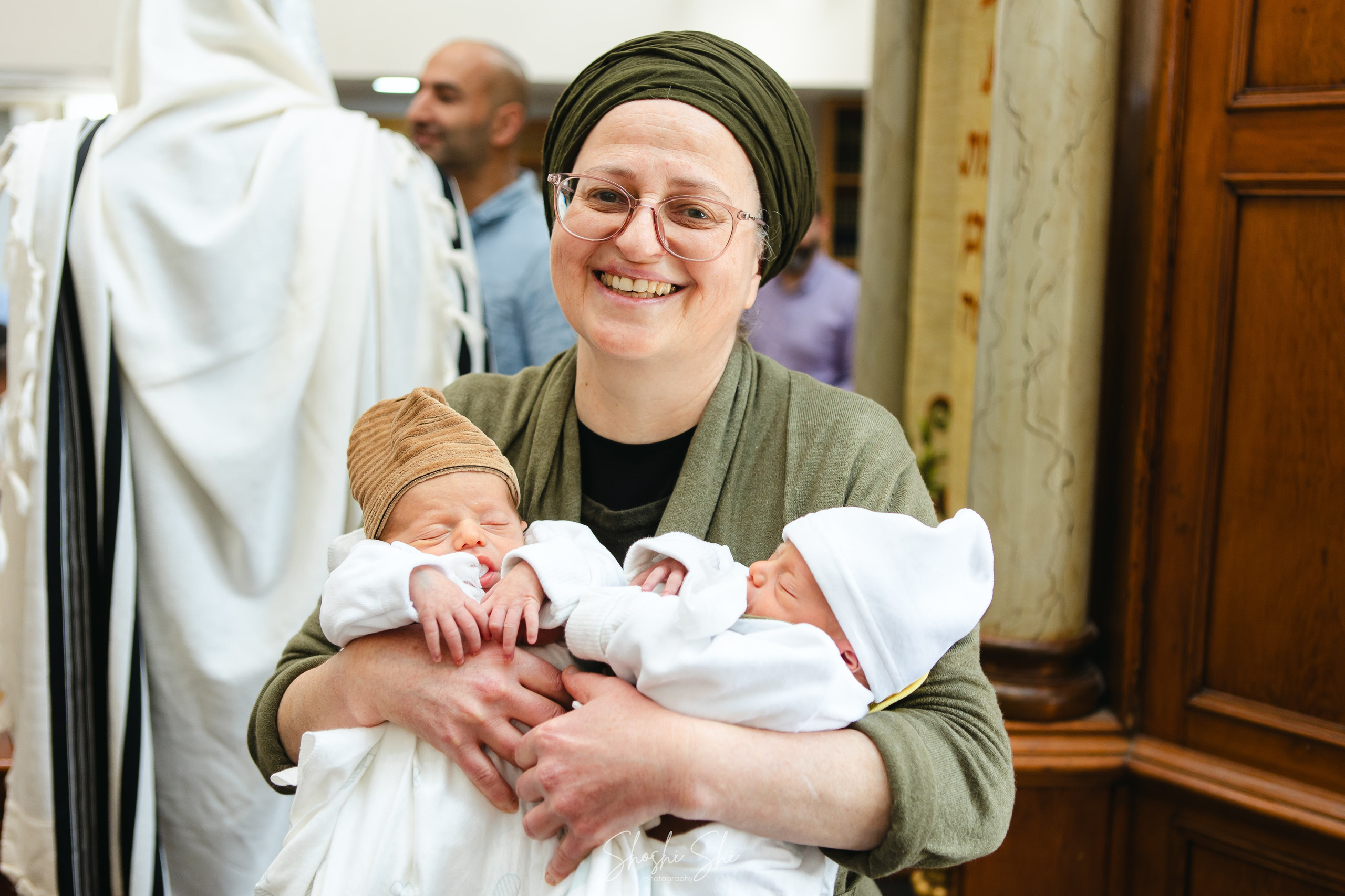 BRIT TWINS. Https://shi-photo.com/