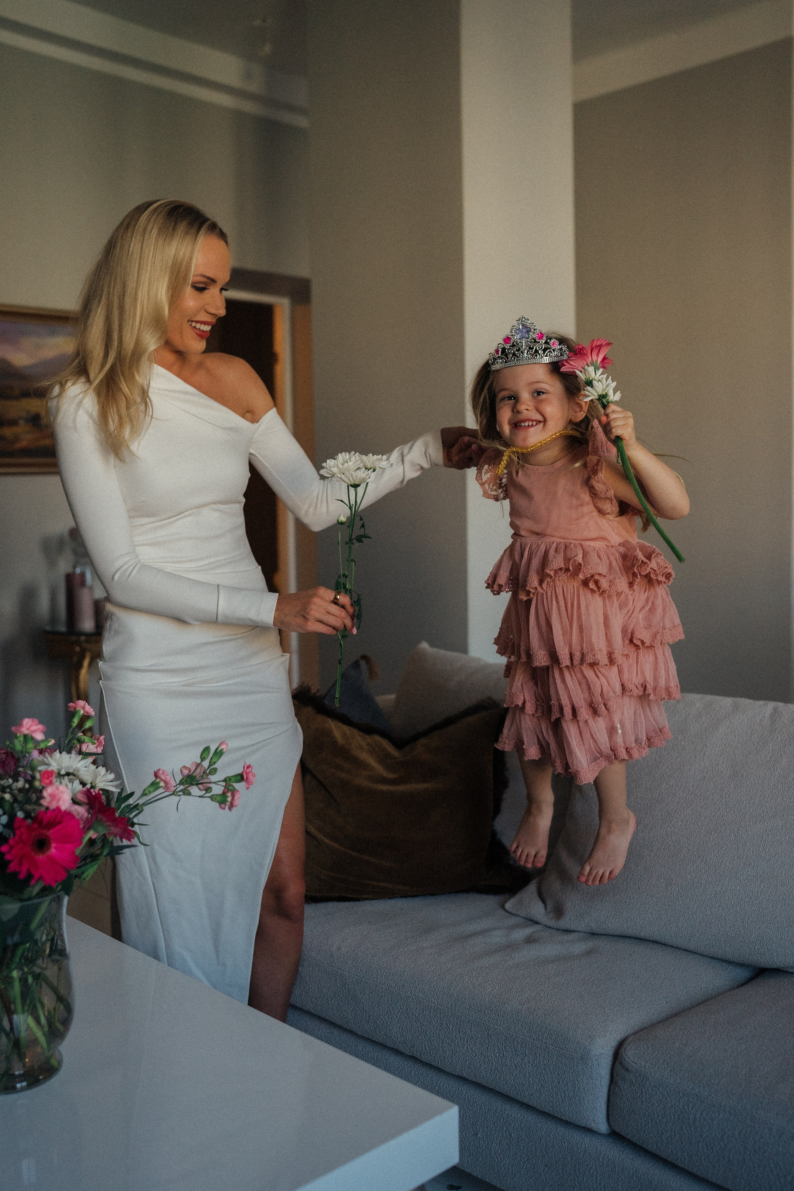 L&H. Wedding and potrait photographer in Helsinki Vickan O