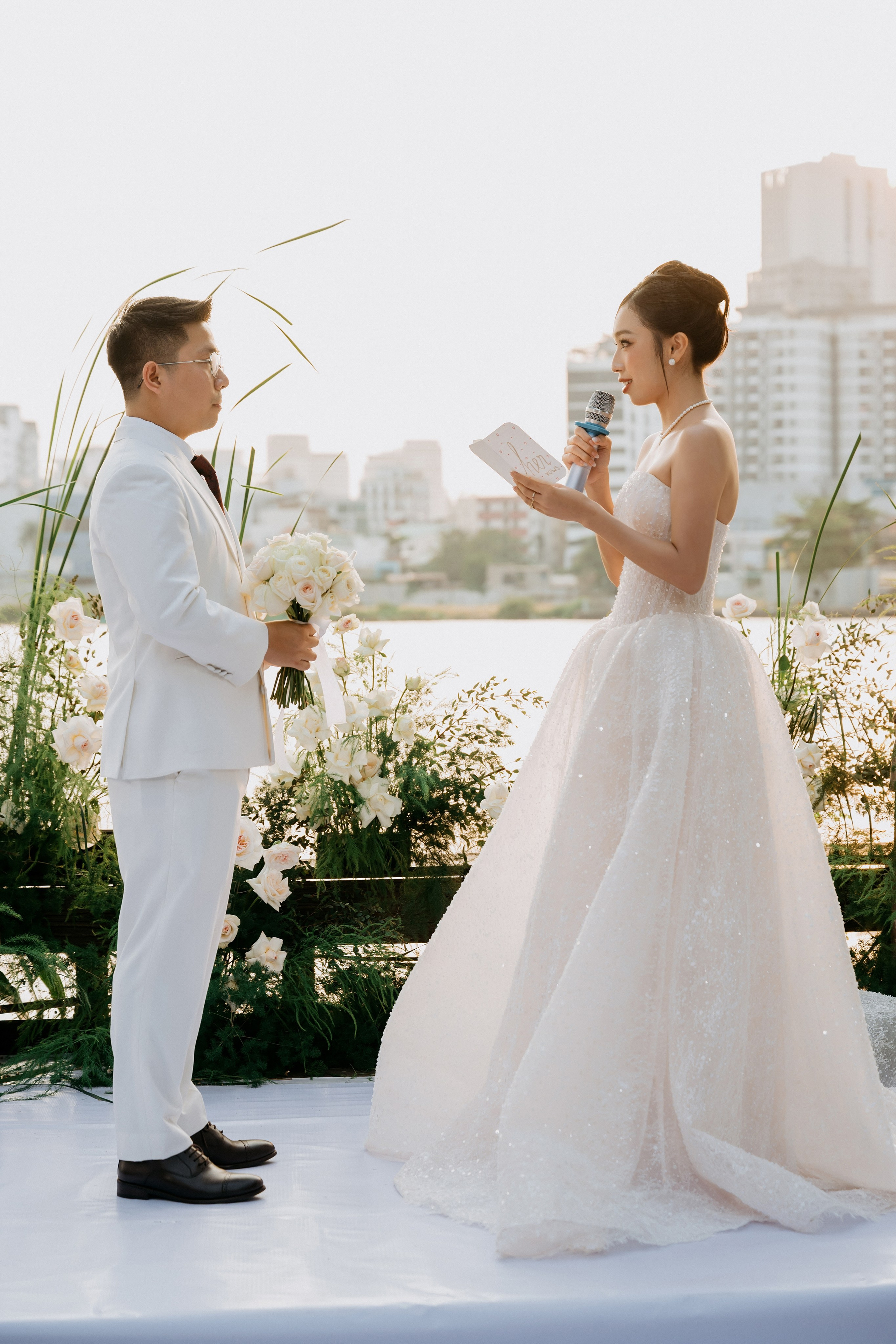 DO & ANH/Destination Wedding. Nhiếp ảnh gia đám cưới hàng đầu tại Thành Phố Hồ Chí Minh