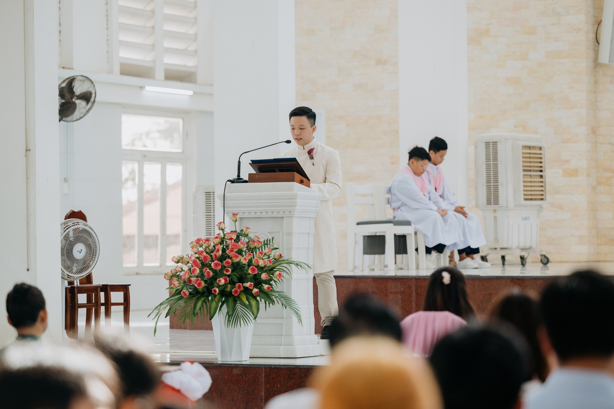 Church Wedding / TRANG & TUONG. Saigon Wedding Present | Art Beyond Moments
