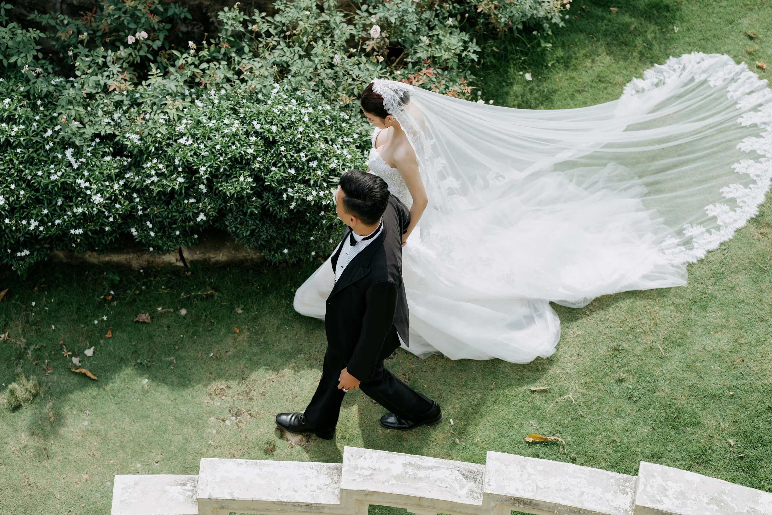 THU & NHU / An garden. Saigon Wedding Present | Art Beyond Moments