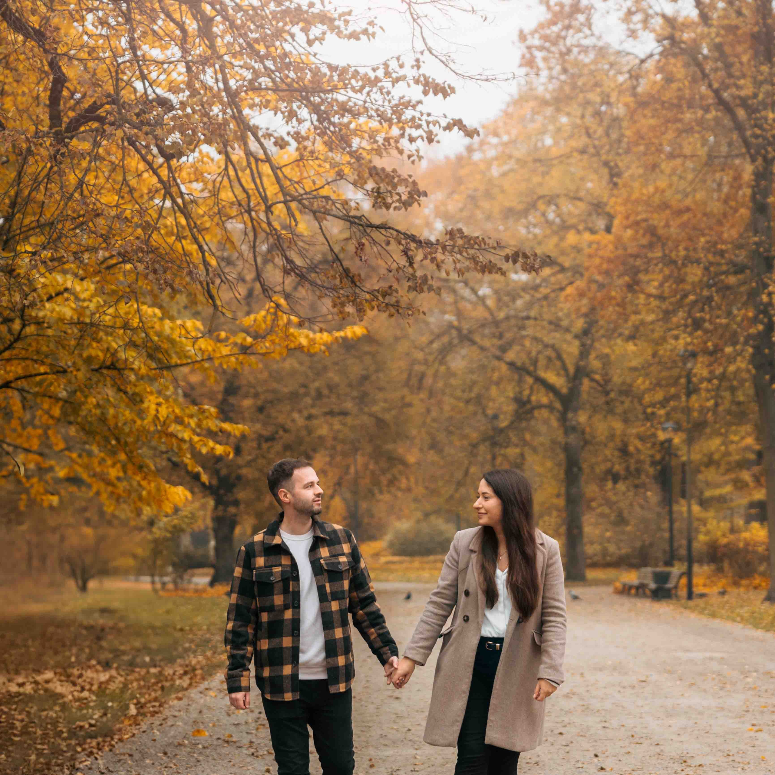 Best Autumn Photoshoot Locations in Vilnius: Top Spots to Capture the Fall Colors. Framed by Evelina | Destination Wedding Photographer from Lithuania | Europe
