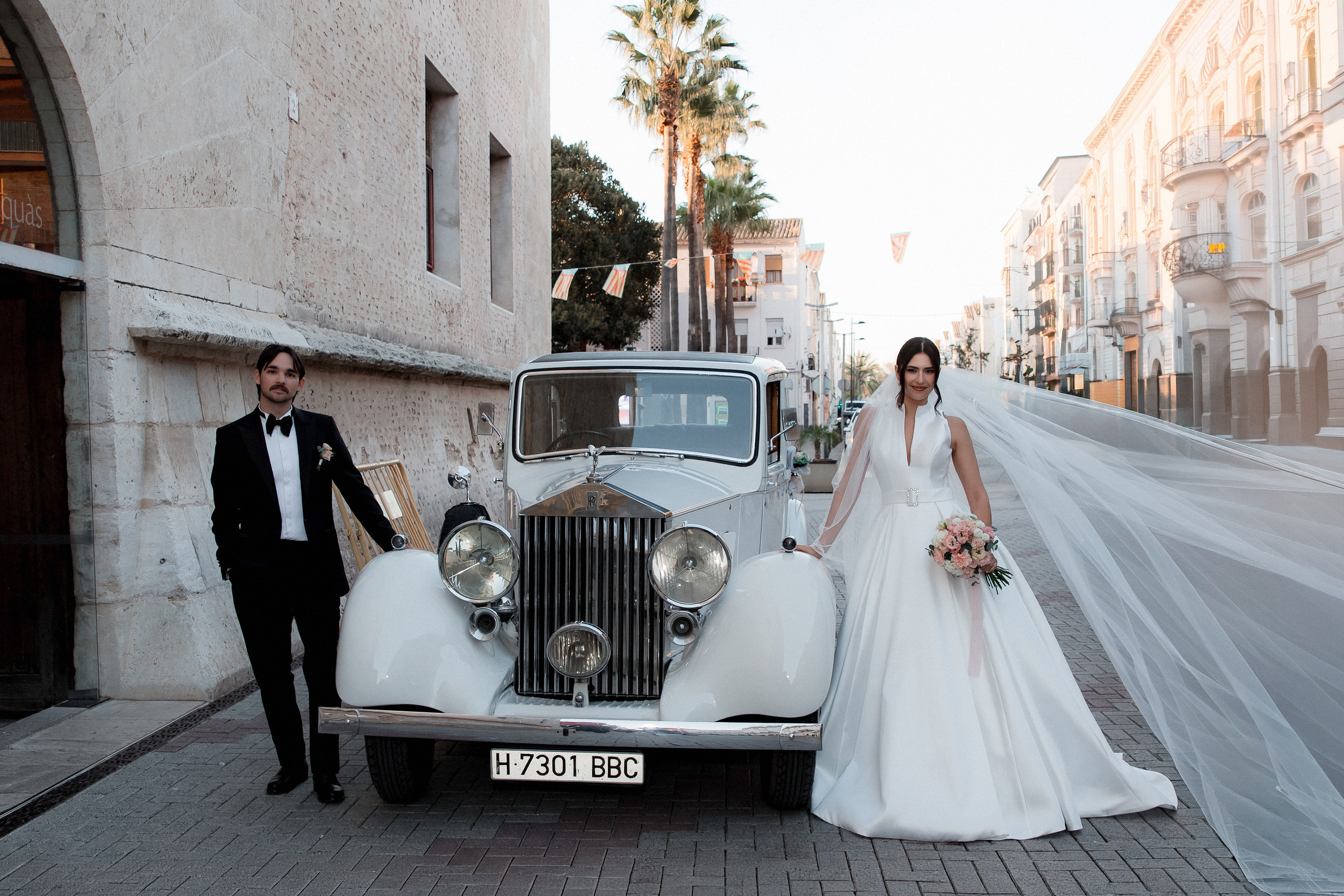 Fotografía de Bodas Elegante por Julia Gnatenko | Bodas de Destino en Valencia, Alicante, Barcelona. Julia Gnatenko — Fotógrafa en Valencia, Alicante, Barcelona, España y Europa