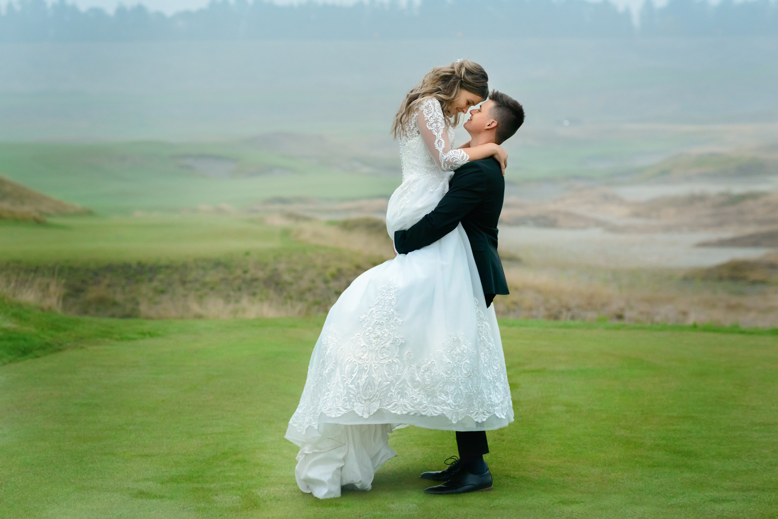 Weddings. Wedding & family photography in Seattle area. Helen Michelle photographer