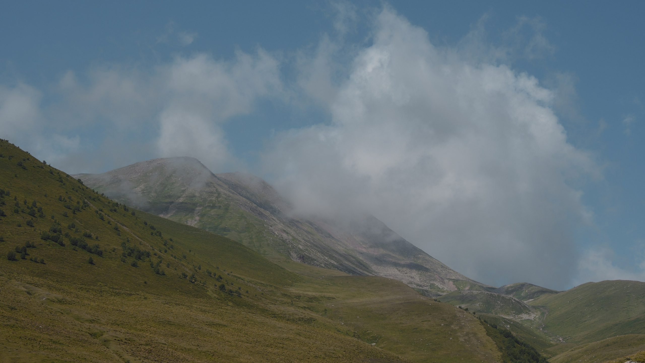 Gergeti Trinity Church. Mountain Photographer in Georgia | Kazbegi & Gudauri Photo Experiences