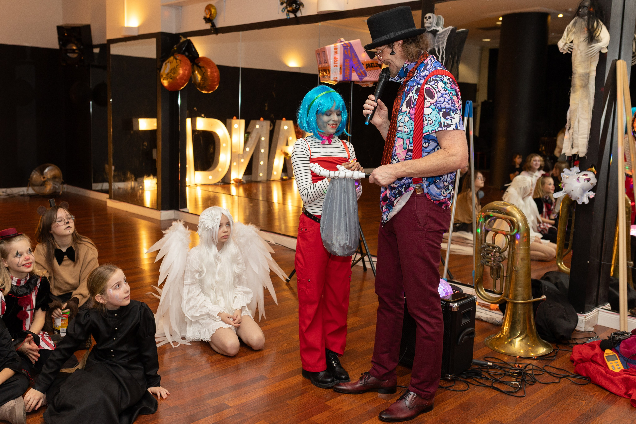 Leo dance studio Helloween 2025. Семейный и детский фотограф в Варшаве Мила Бобровская