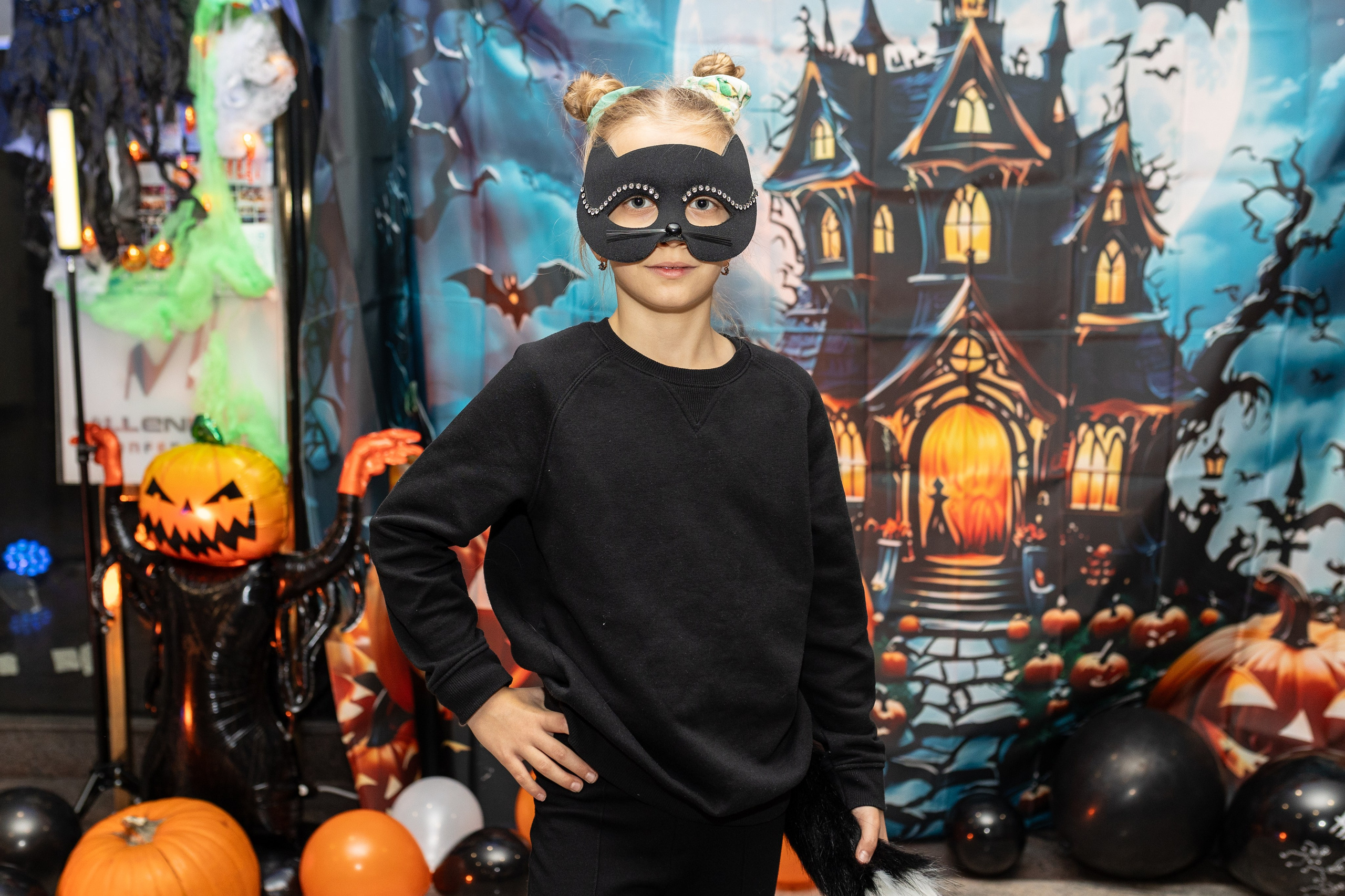 Leo dance studio Helloween 2025. Семейный и детский фотограф в Варшаве Мила Бобровская