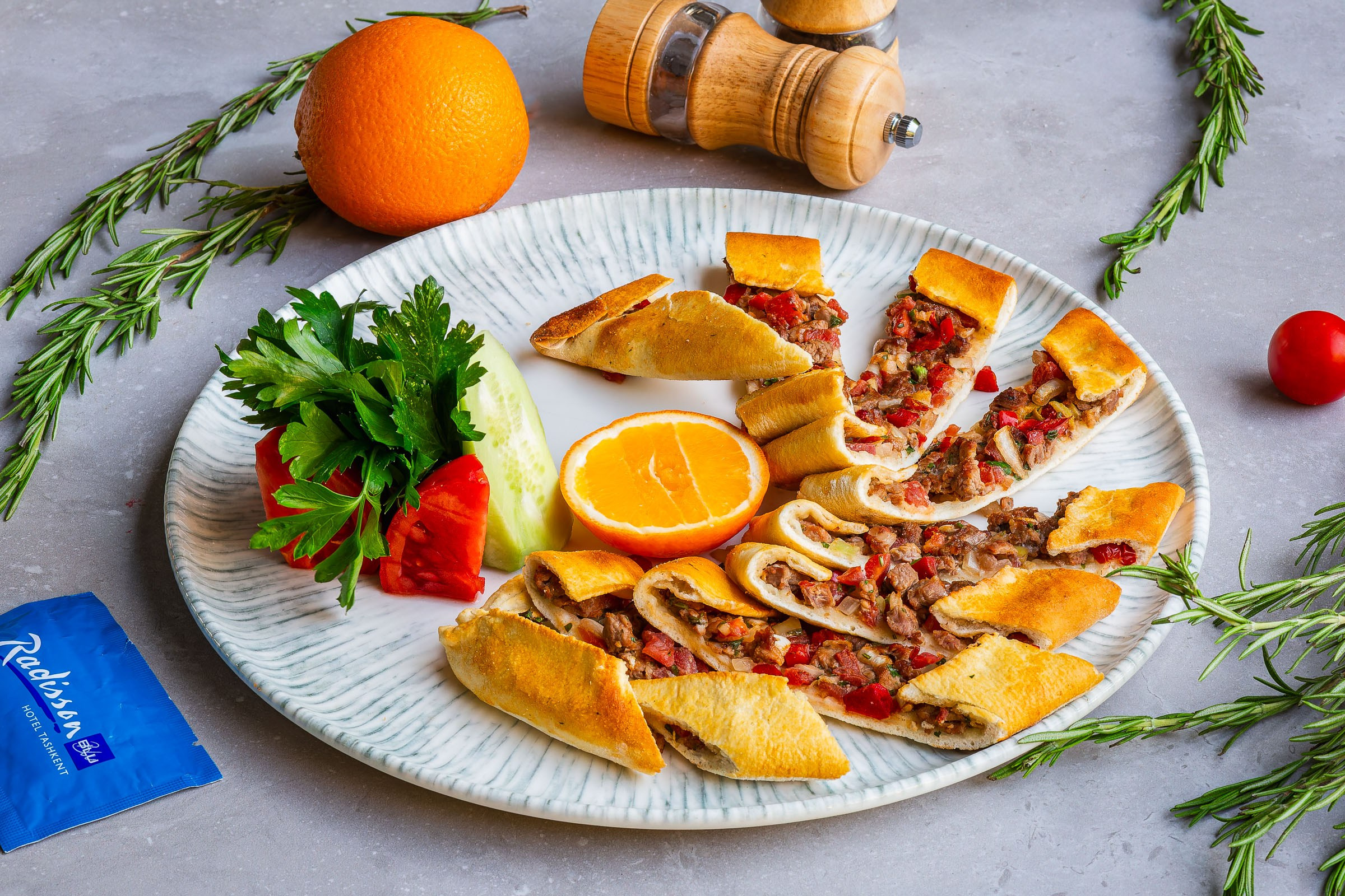 Фуд-фотограф в Ташкенте, Узбекистан | Съёмка блюд и еды для меню