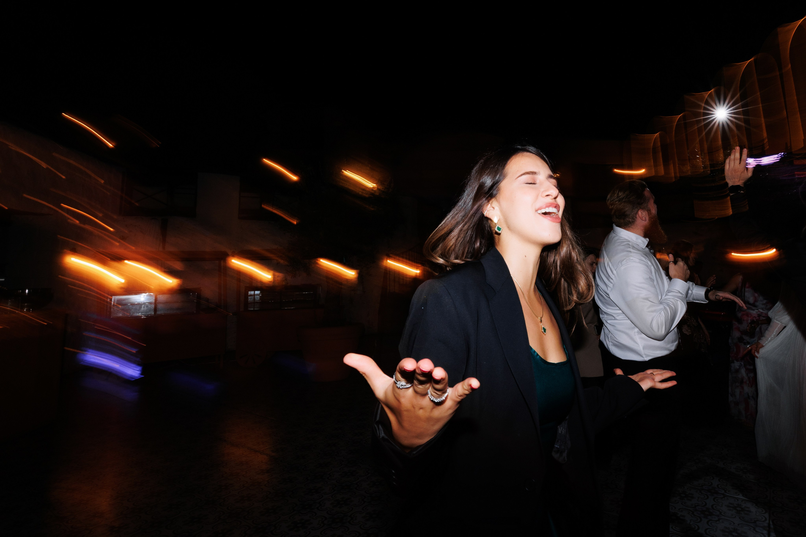 Dragoste povestită de noi. Servicii Foto Video în Chișinău și Europa ID-Brothers