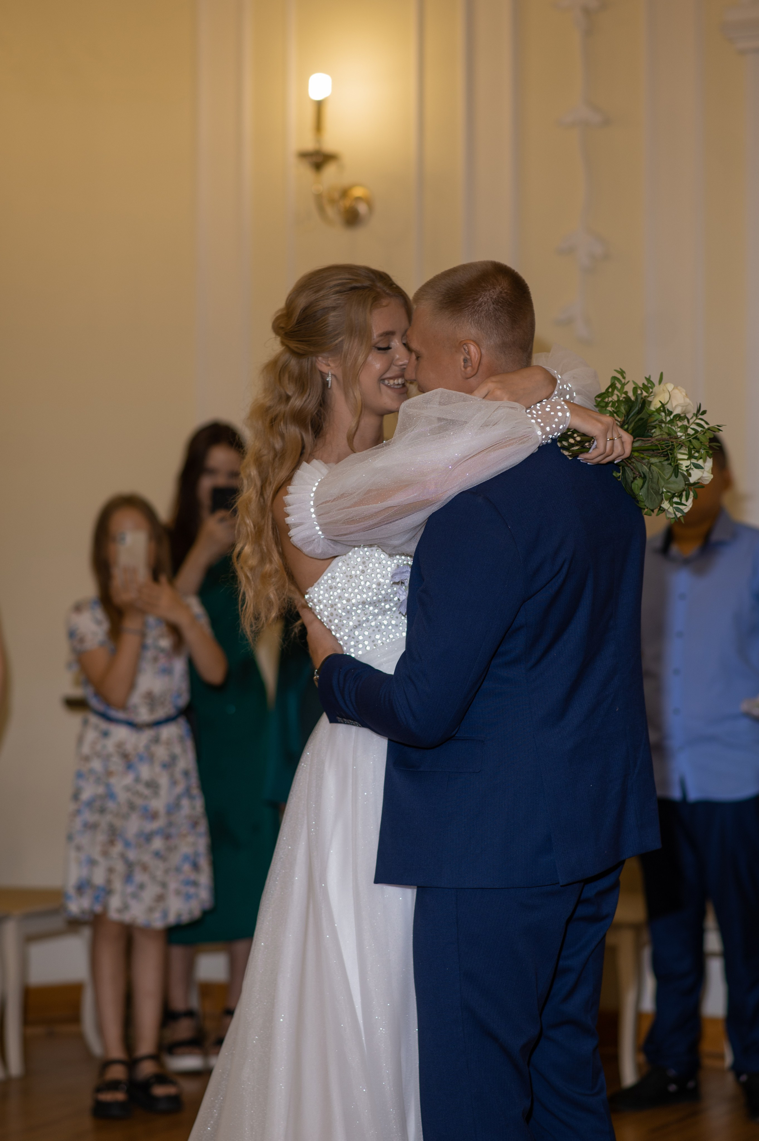 STOP! Wait a minute. Wedding and commercial photographer