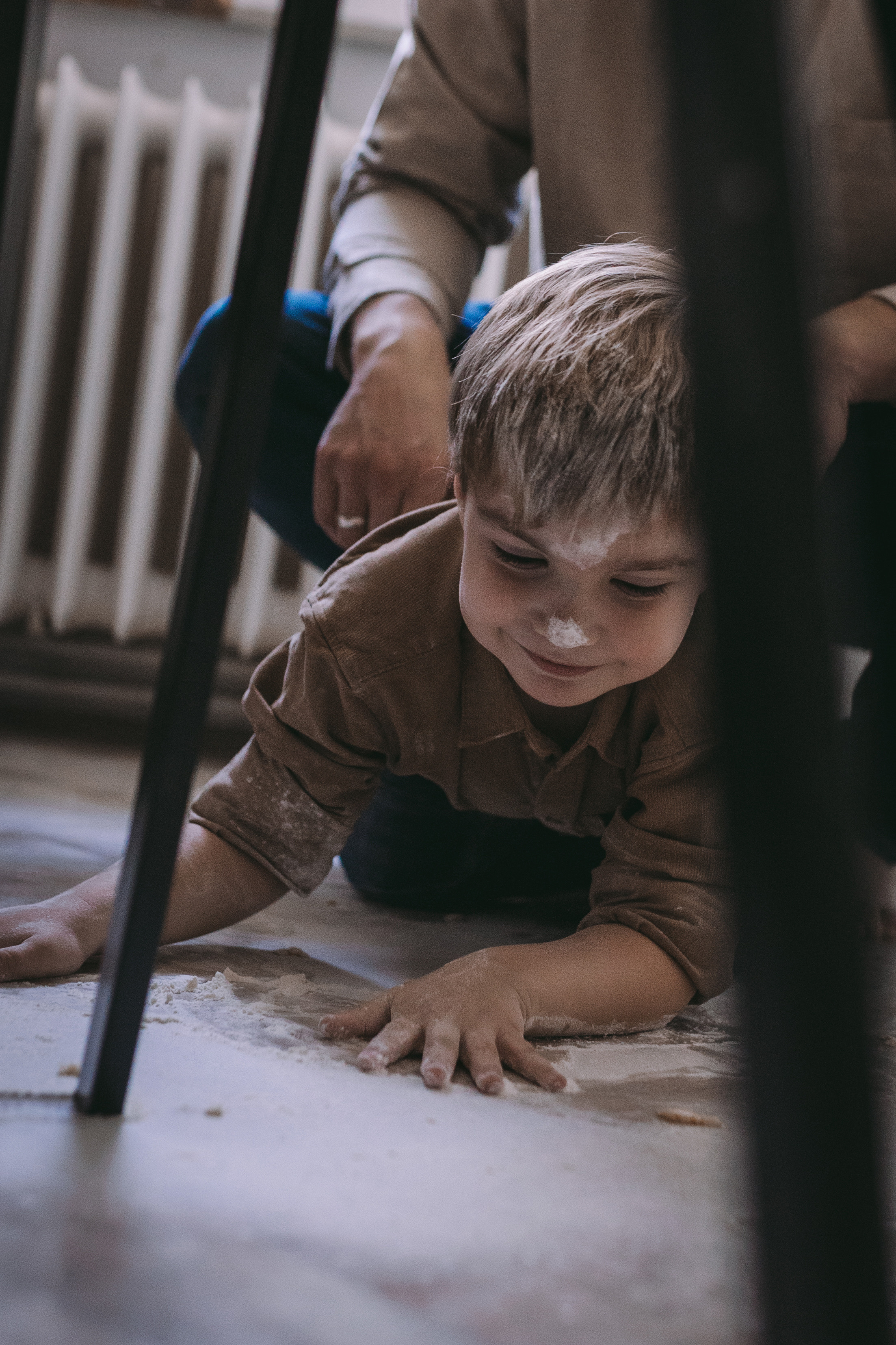 Homestory-Fotografie | Authentische Familienmomente zu Hause | Albina Vaniyants. Professionelle Familienfotografie, Kinderfotografie und Portraitfotografie in Linz, Oberösterreich - Albina Vaniyants, Fotografin aus OÖ