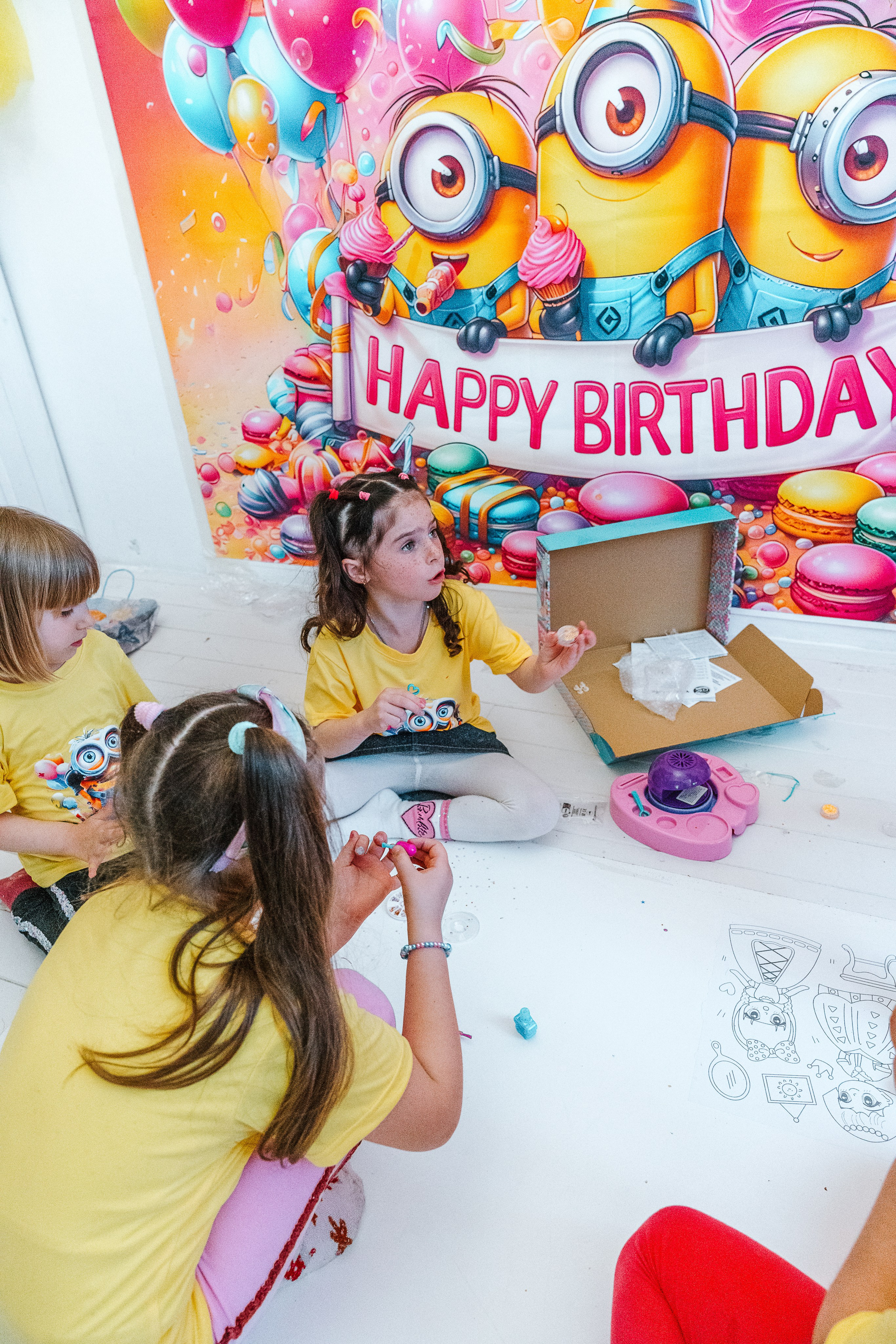 AFFITO STUDIO: SELFIE°VIDEO°BIRTHDAY PARTY. Svitlana Miahka fotografa a Genova