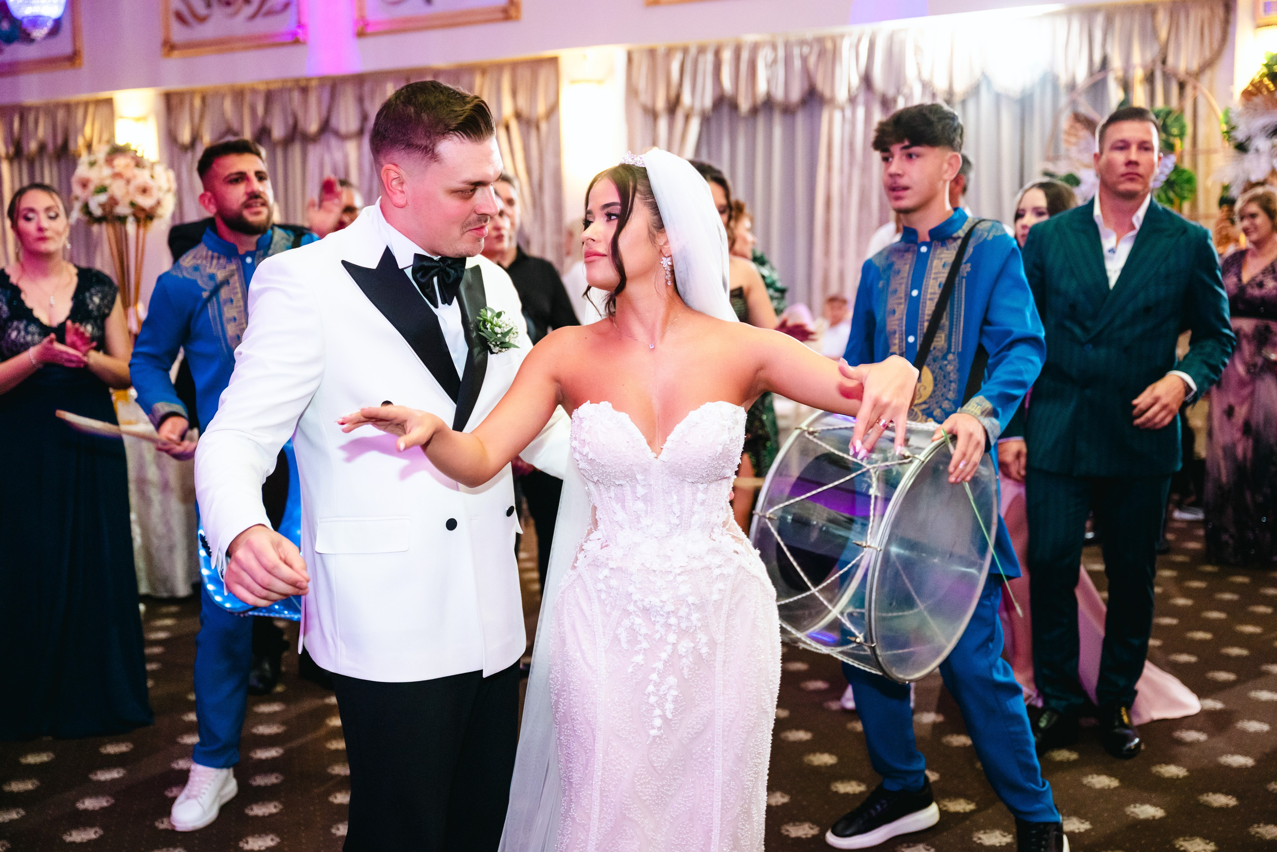 Ana Maria & Robert 💙 Nuntă. DP Events — echipă foto-video din București, capturăm emoții și transformăm momentele în amintiri autentice
