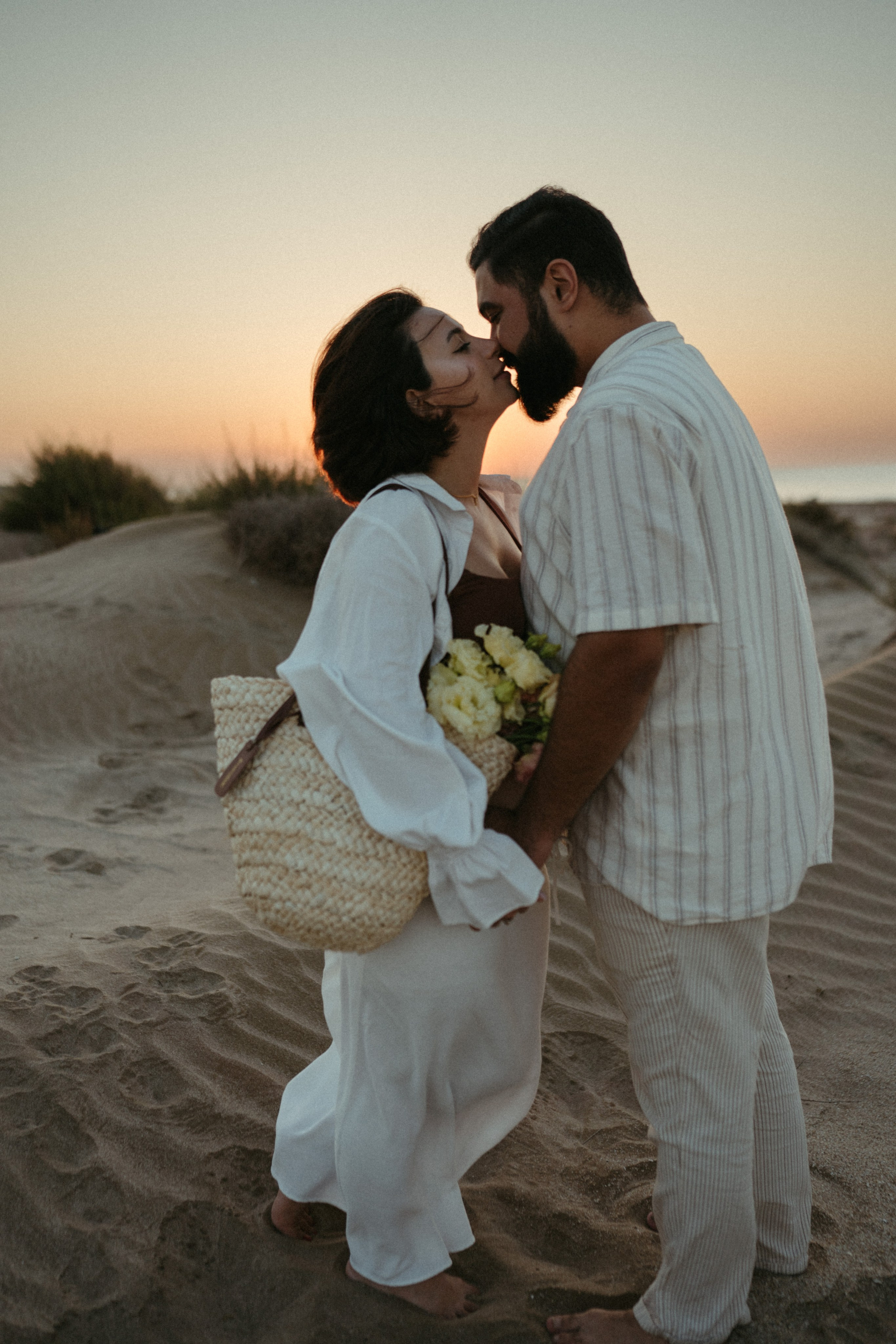 Expecting Javad. Family photographer in Saudi Arabia