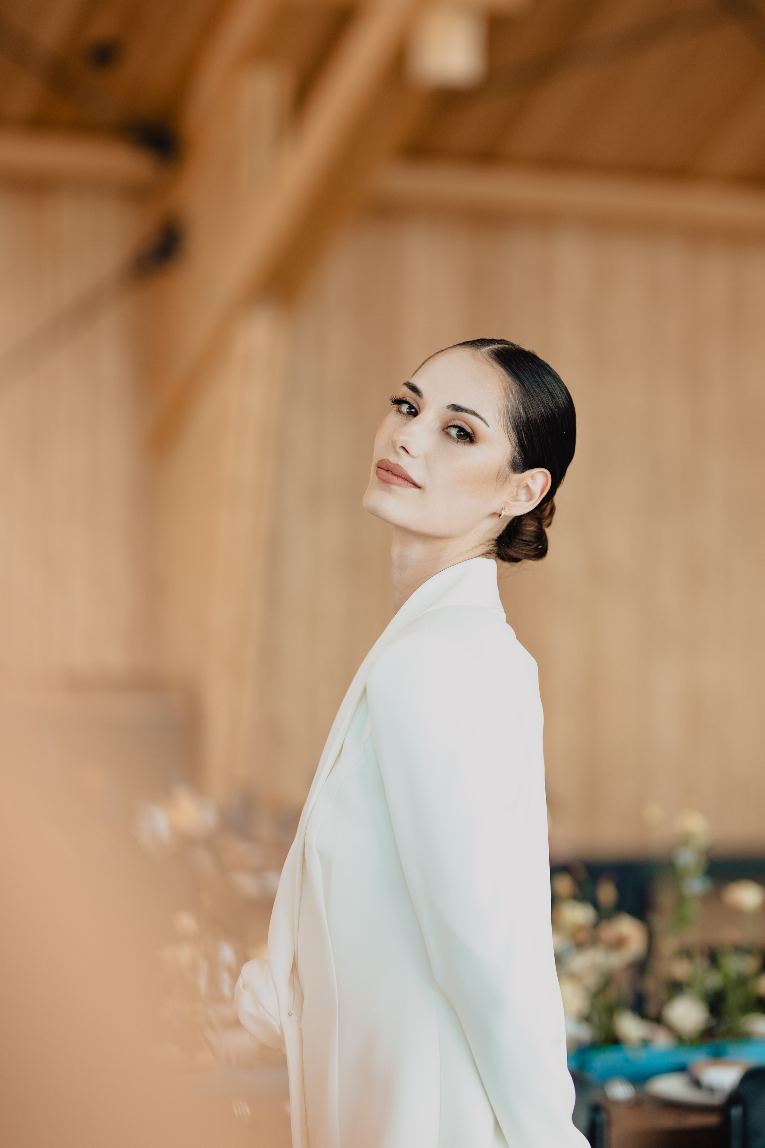 Styled shot at The Barn, Cluj. Fotograf de nunta — documenting your love story with a touch of editorial — wedding photographer
