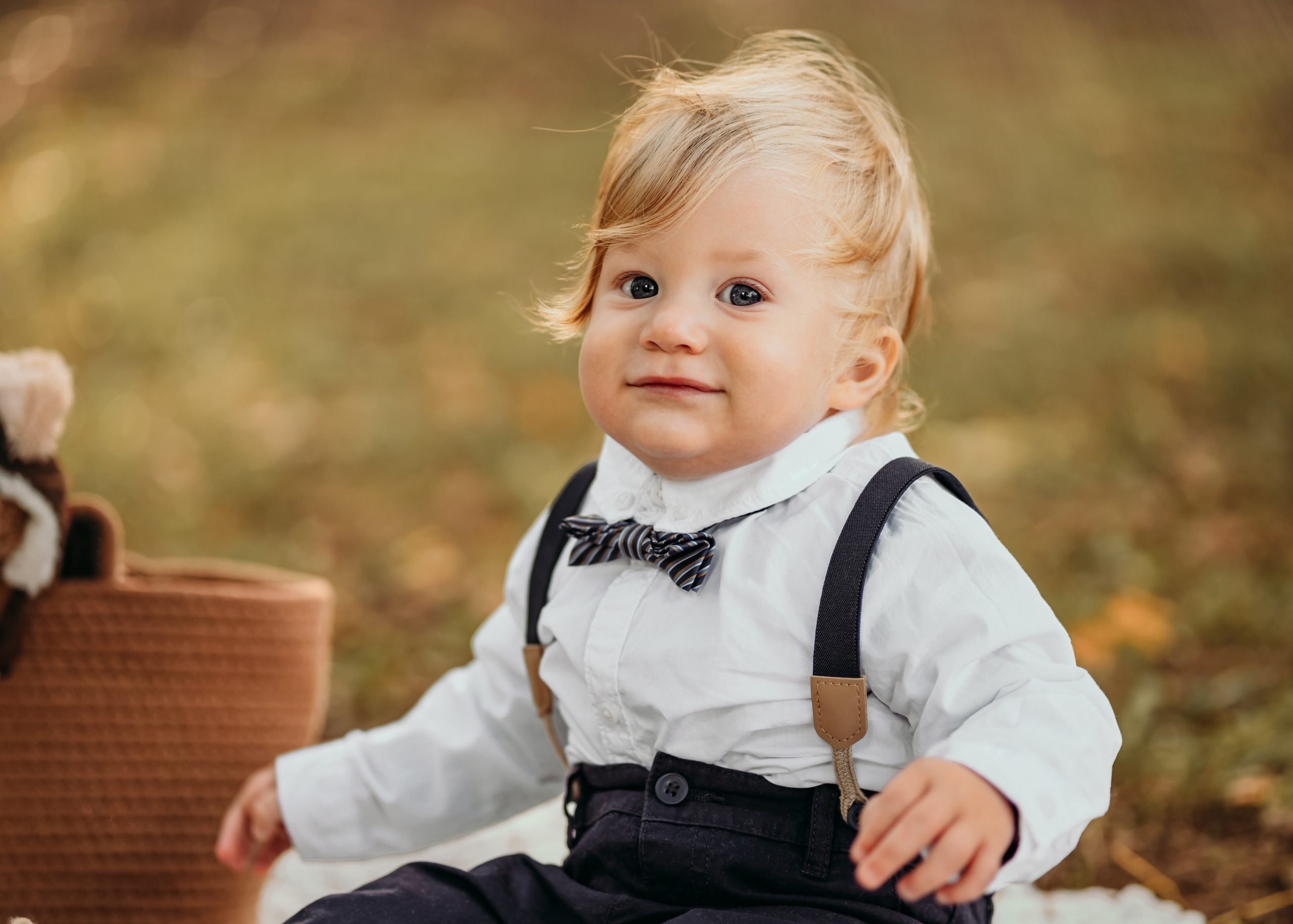 FOTOGRAFISANJE U PRIRODI. DEČIJI FOTOGRAF BEOGRAD|NOVOGODISNJE FOTOGRAFISANJE|CAKE SMASH