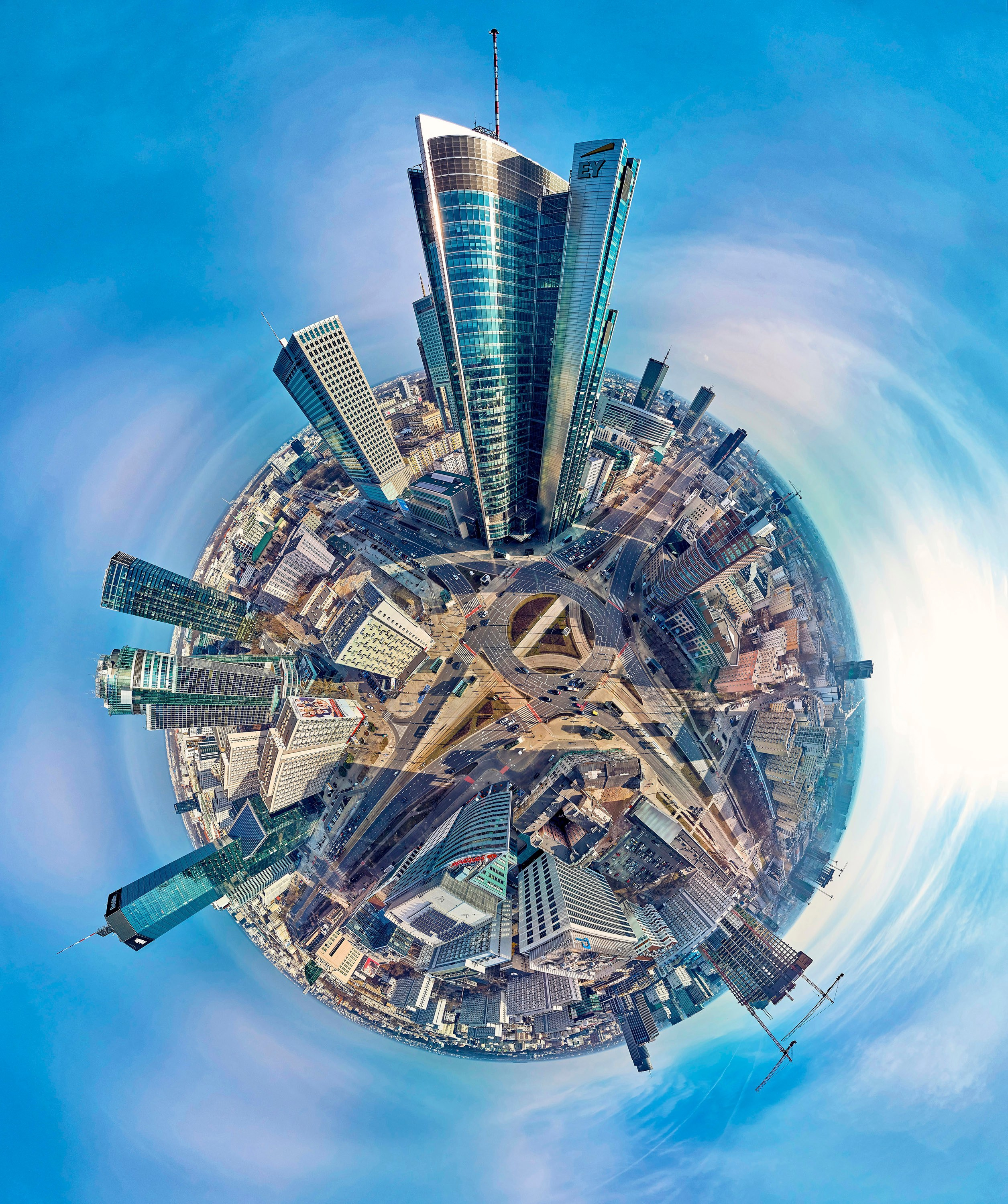 Globusy Warszawy. Andriej Szypilow — Photography & Videography