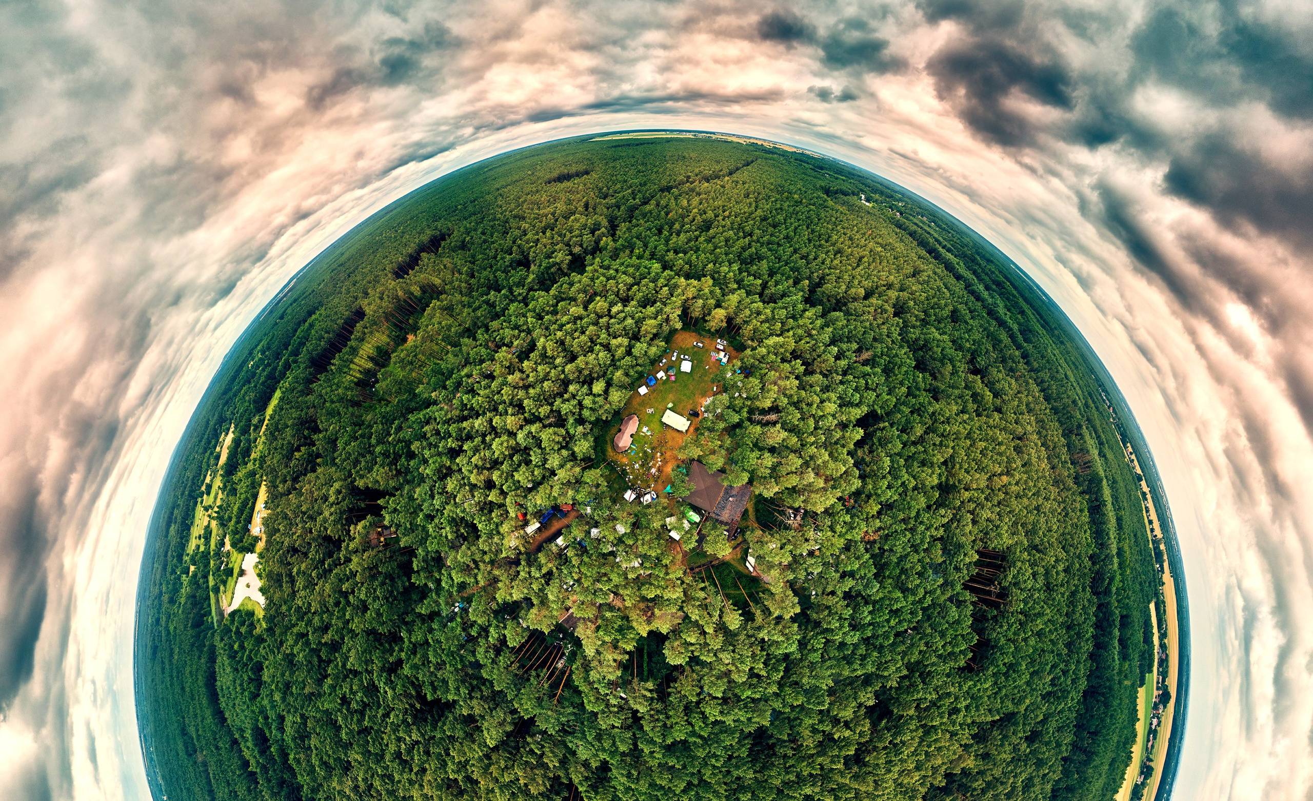 Organic Festival 2021 - reportaż kreatywny - Andriej Szypiłow. Andriej Szypilow - Fotografia & Wideografia