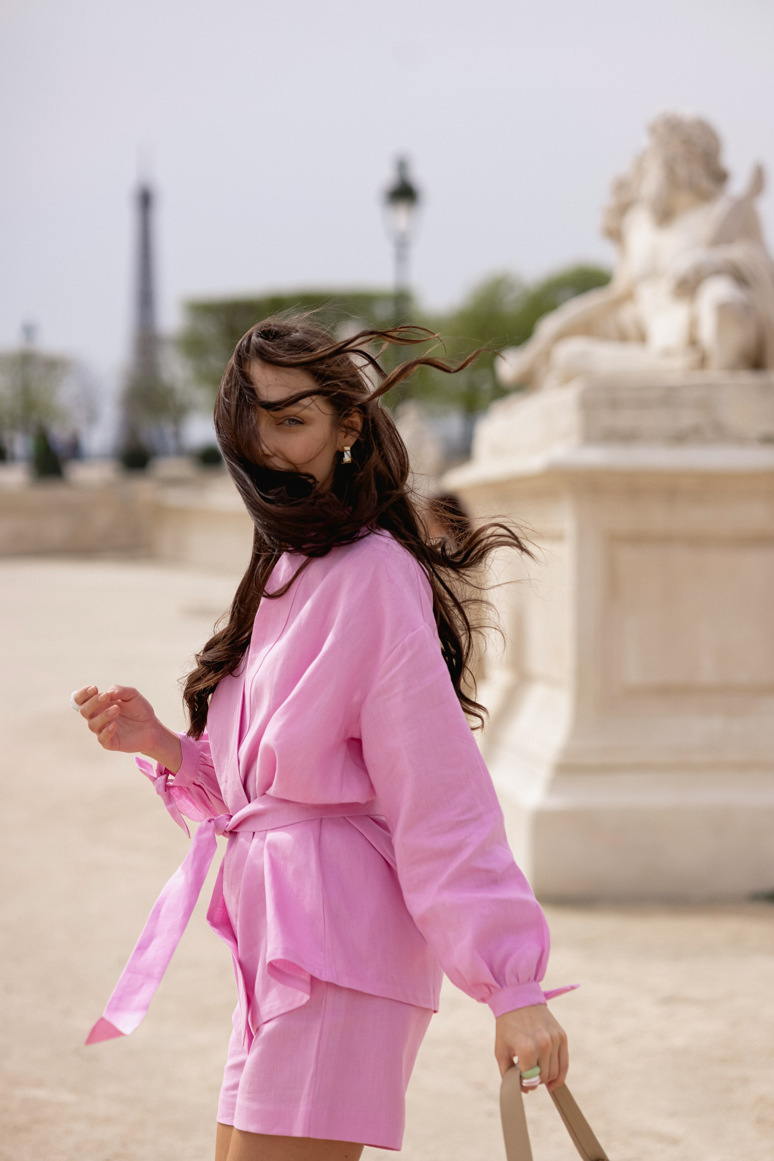 Couple, Family & Portrait Photo Sessions in Paris. Photographer Khrystyna Voronova