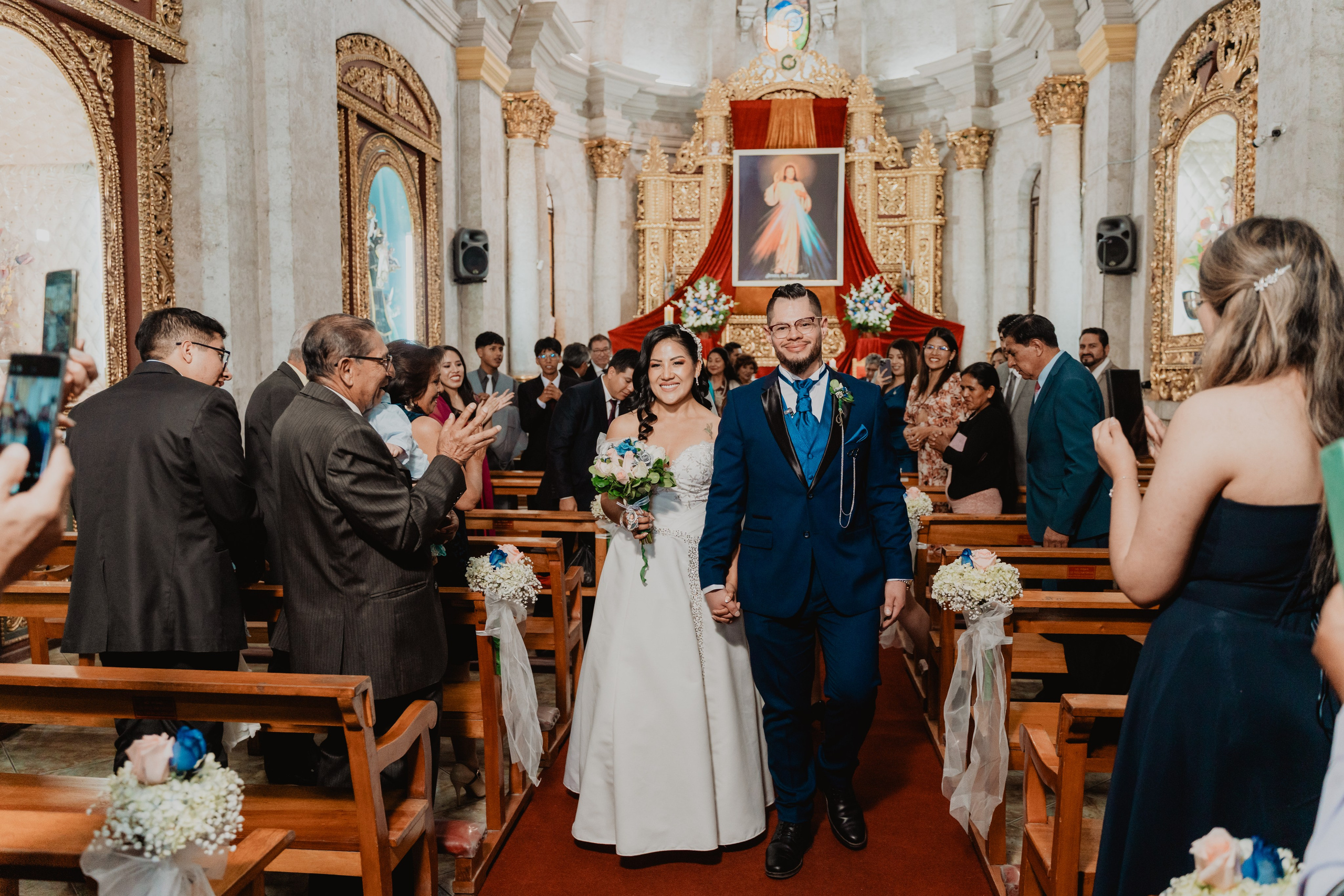 GABRIELA + JORGE | BODA CIVIL RELIGIOSA. Studio KVTA | Fotografía y Video de Bodas en Arequipa