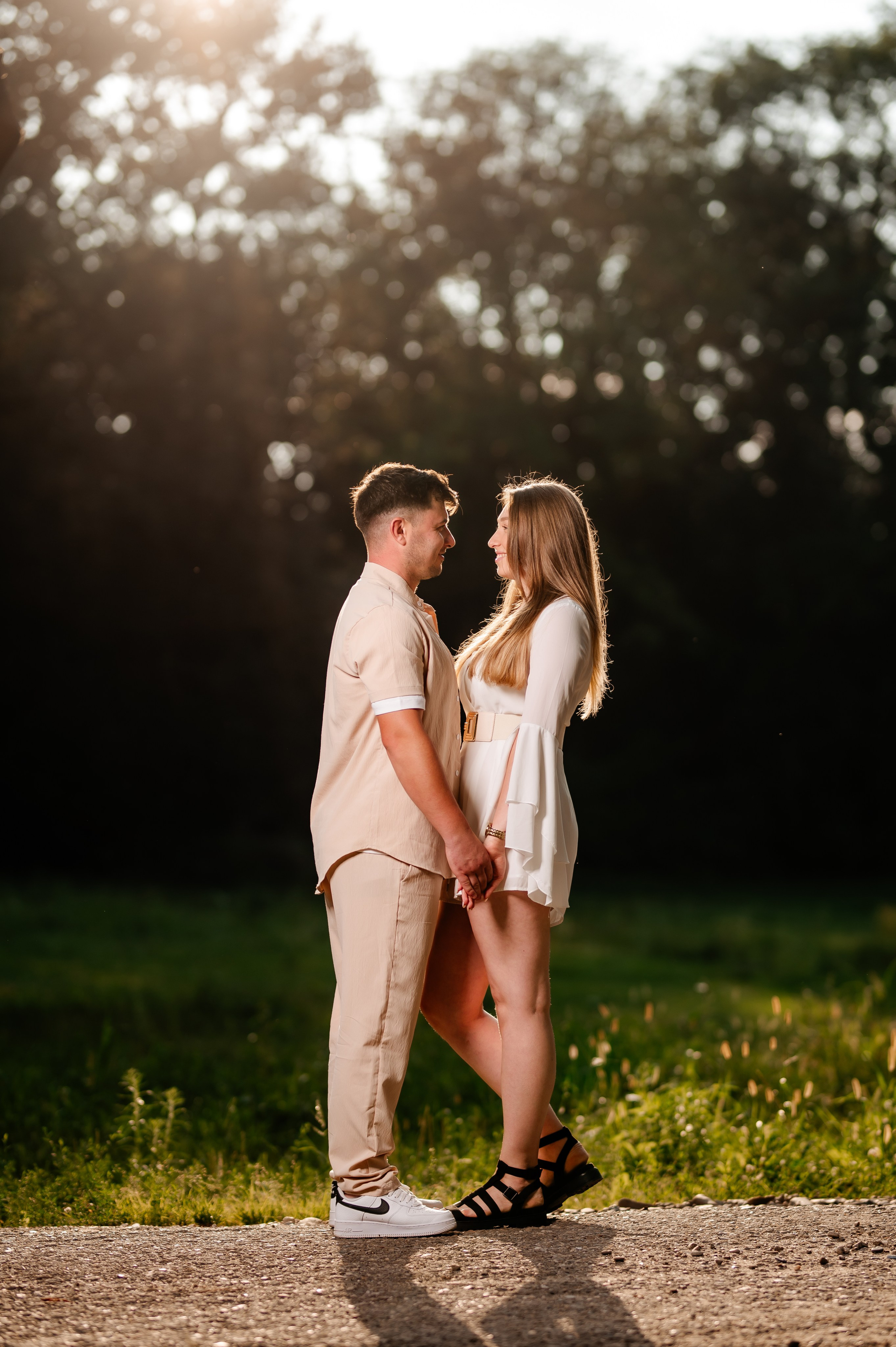 Bianca & Claudiu. Andrei Samuel – Fotograf București | Evenimente, Studio, Imobiliare, Produs