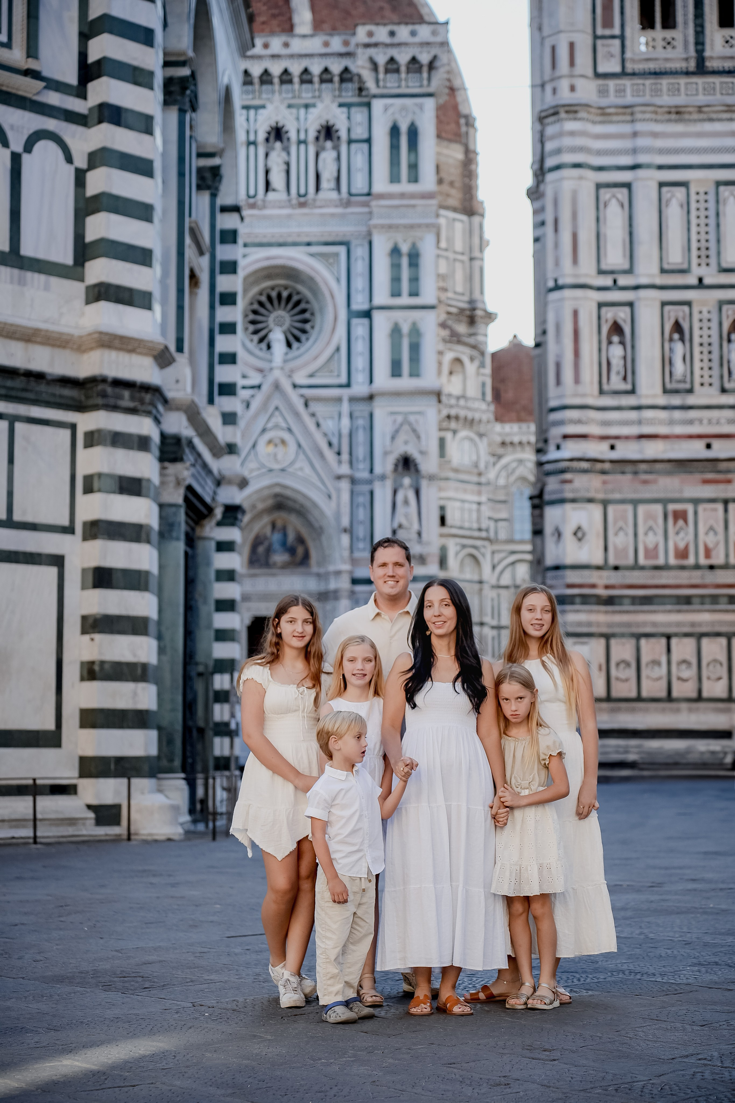 Stella & Family. Wedding Photographer in Italy