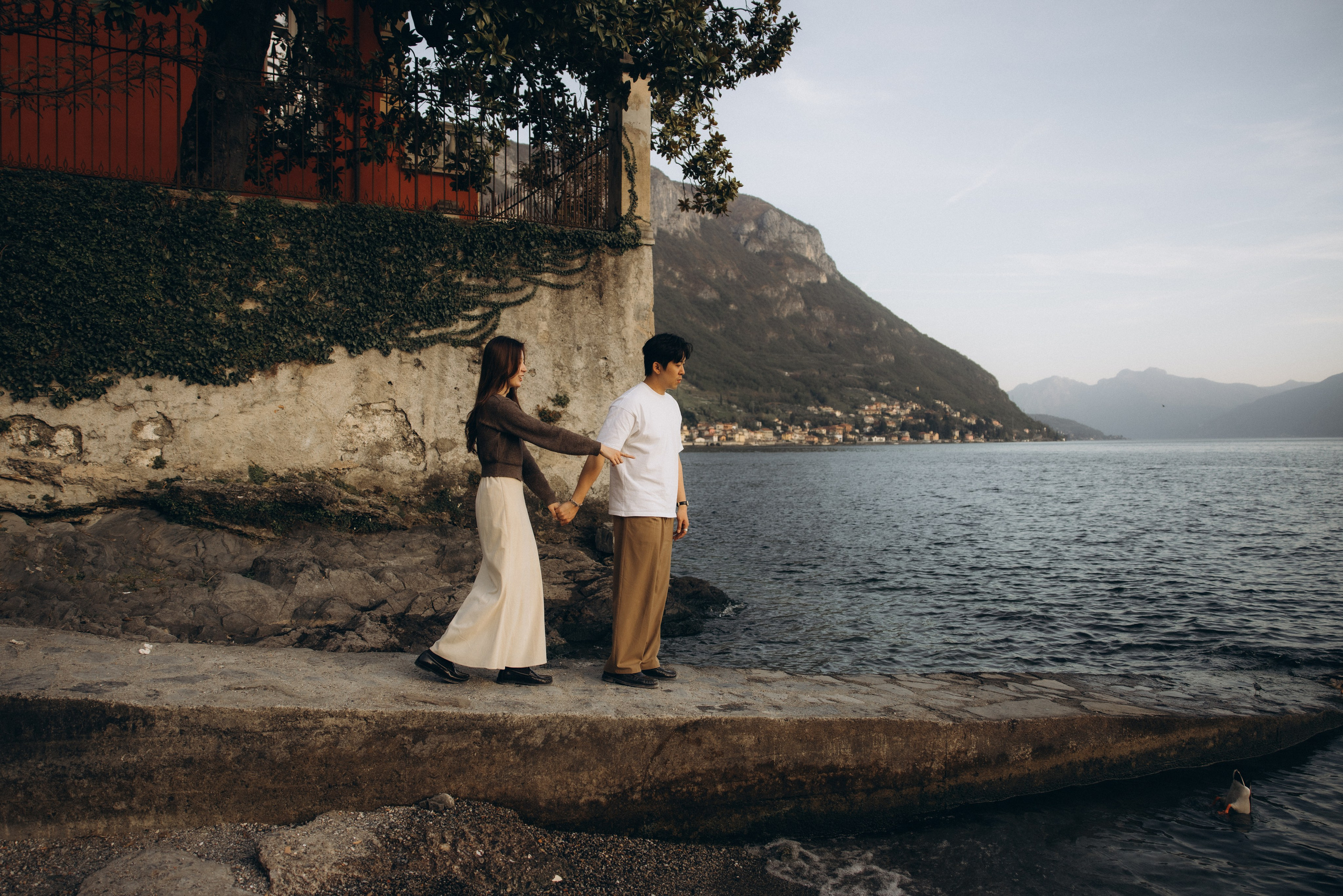 Cinematic Photowalk. Wedding, Elopement & Family Photographer