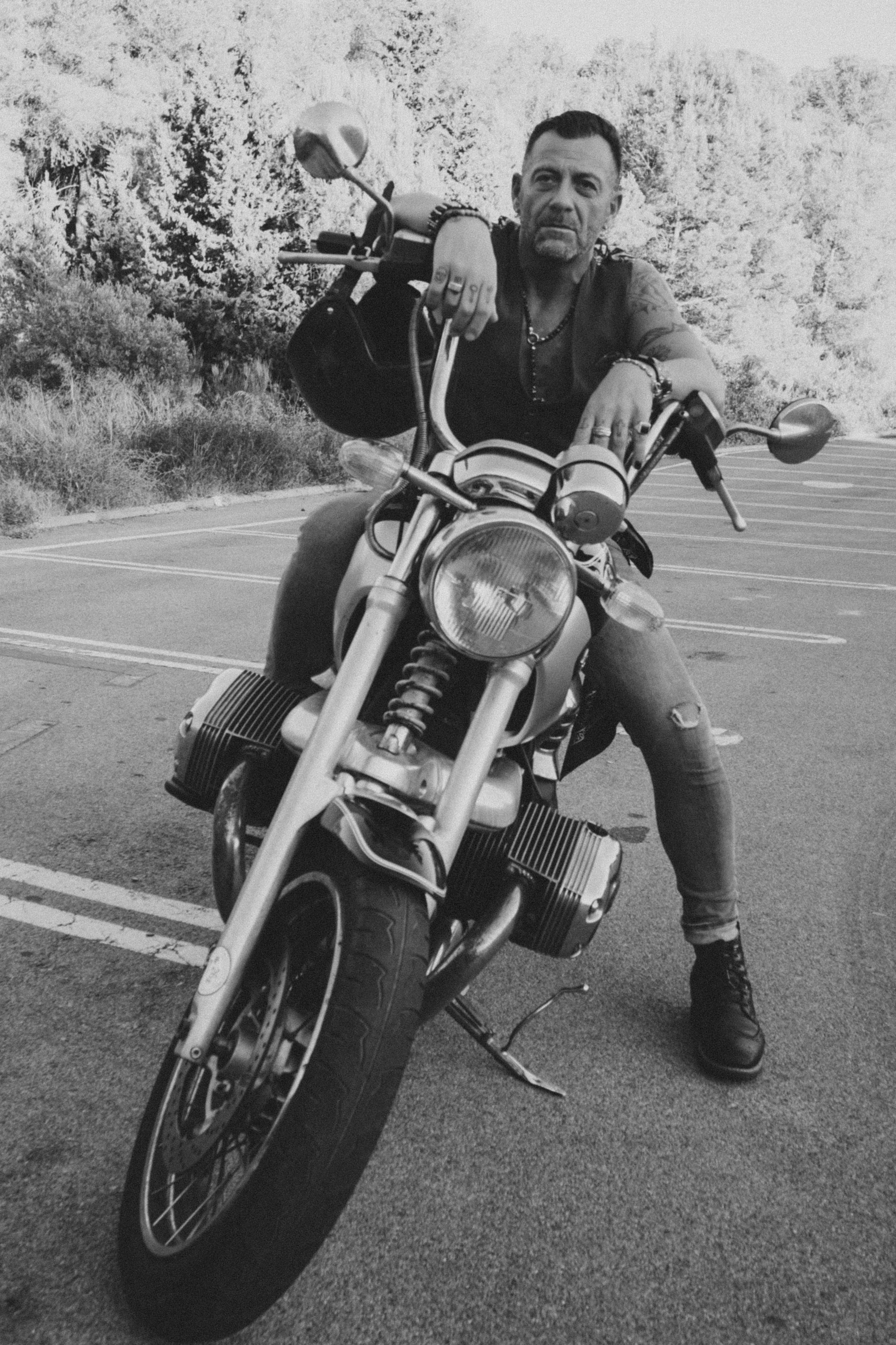 Фотосессия пары на мотоцикле. Профессиональная фотосъемка в Калафелле — Елена Медведева